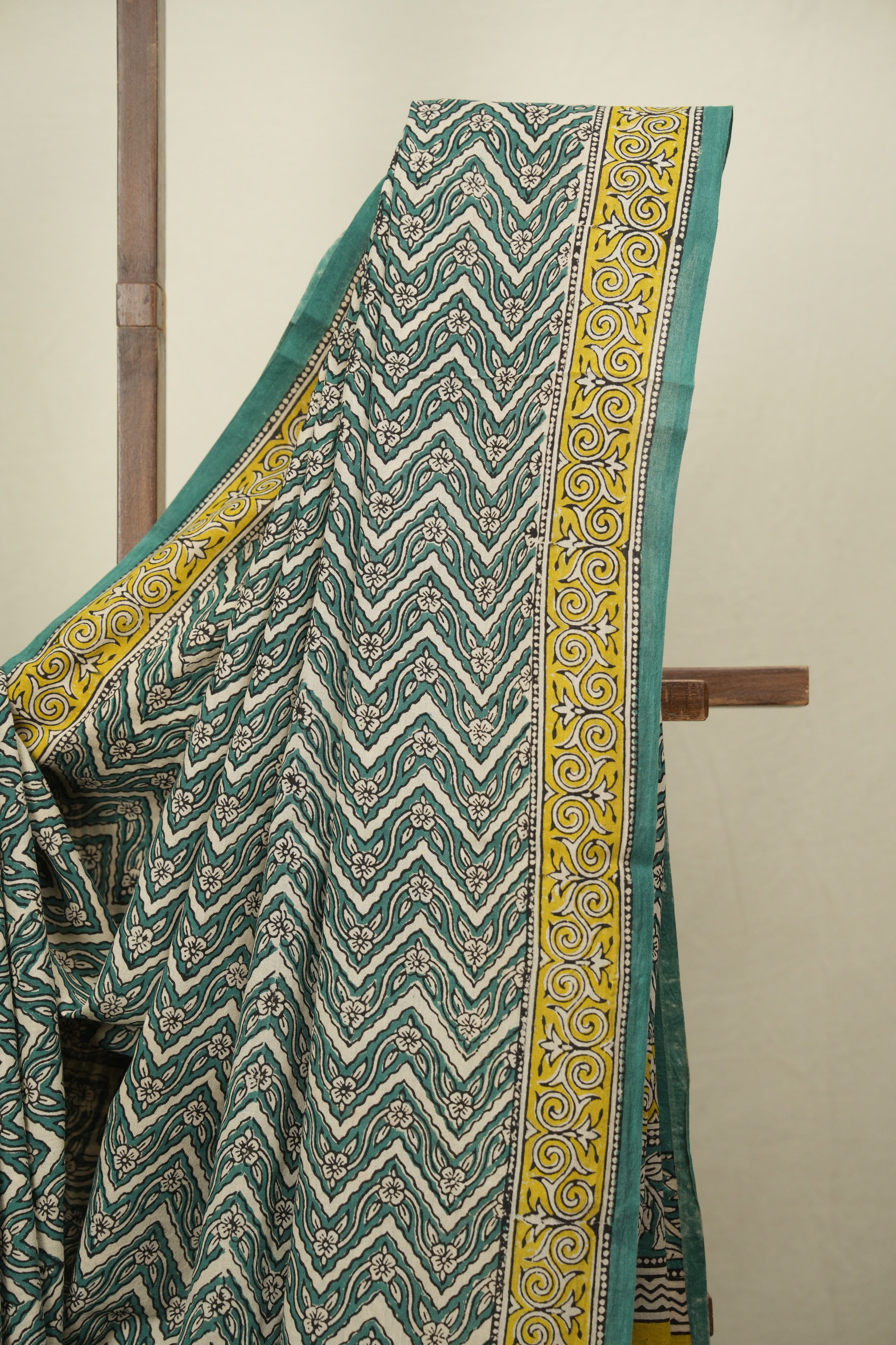 Green HBP Cotton Saree - SRGCS3620