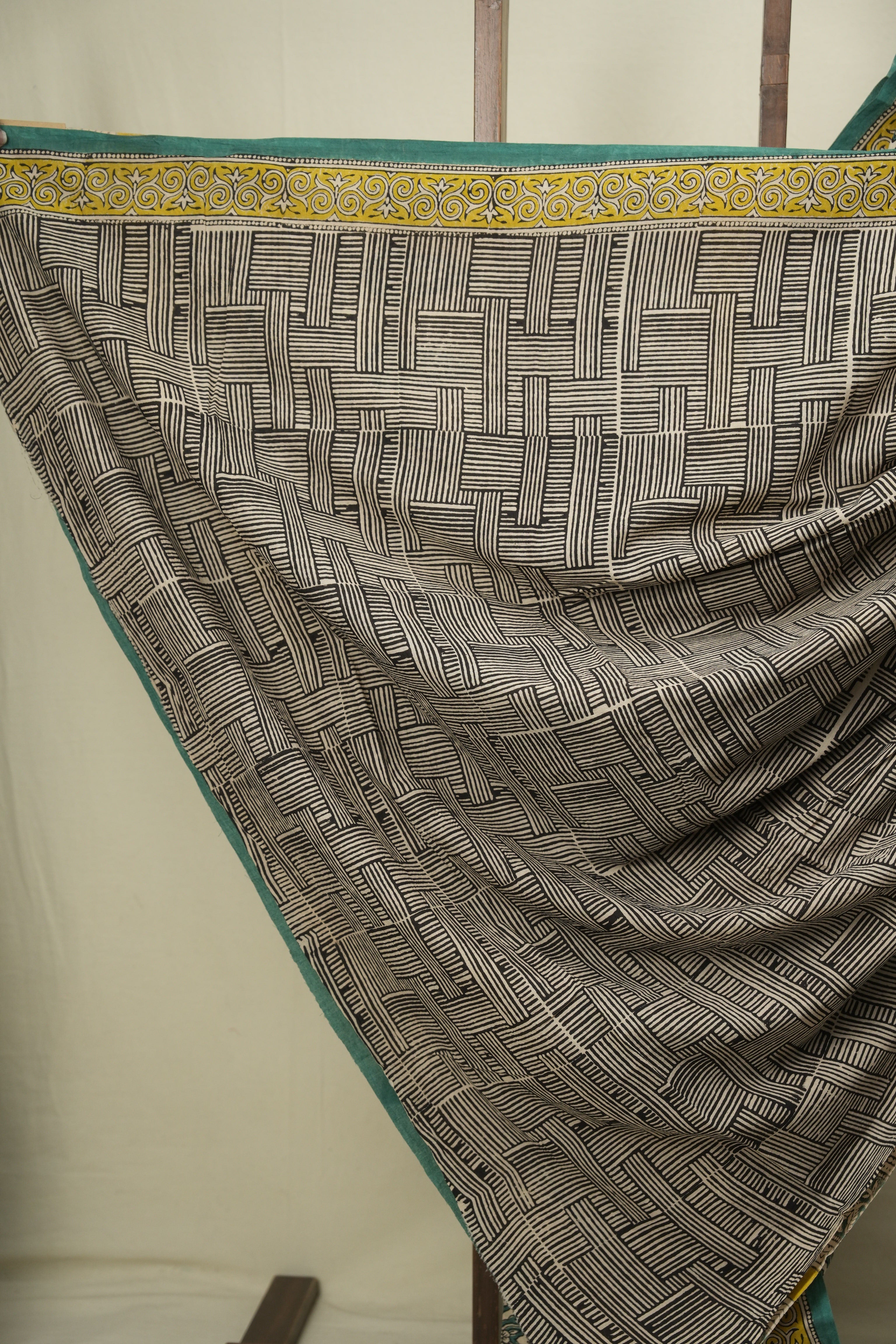 Green HBP Cotton Saree - SRGCS3620