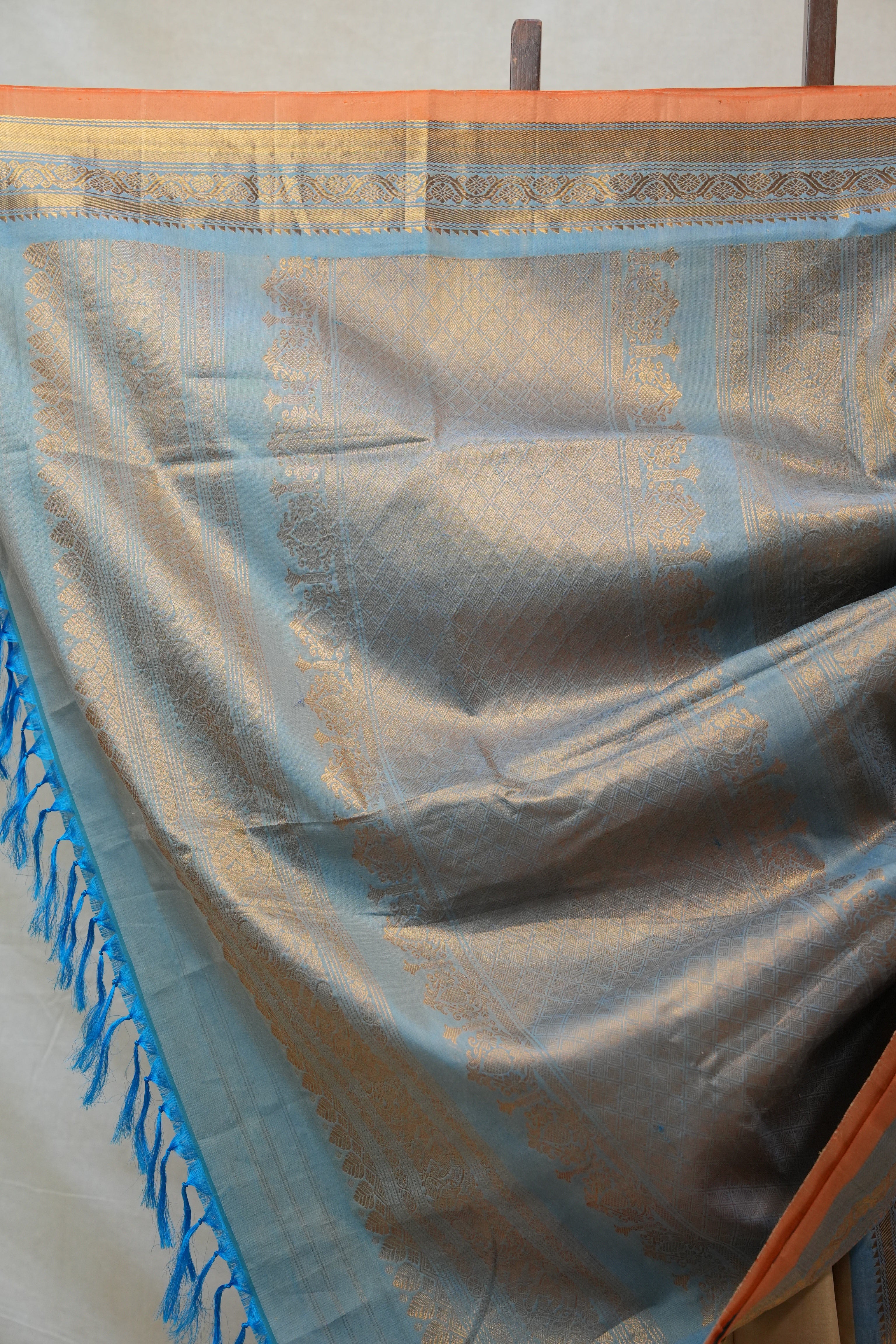 Beige Gadwal Cotton Silk Saree - SRBGCSS75