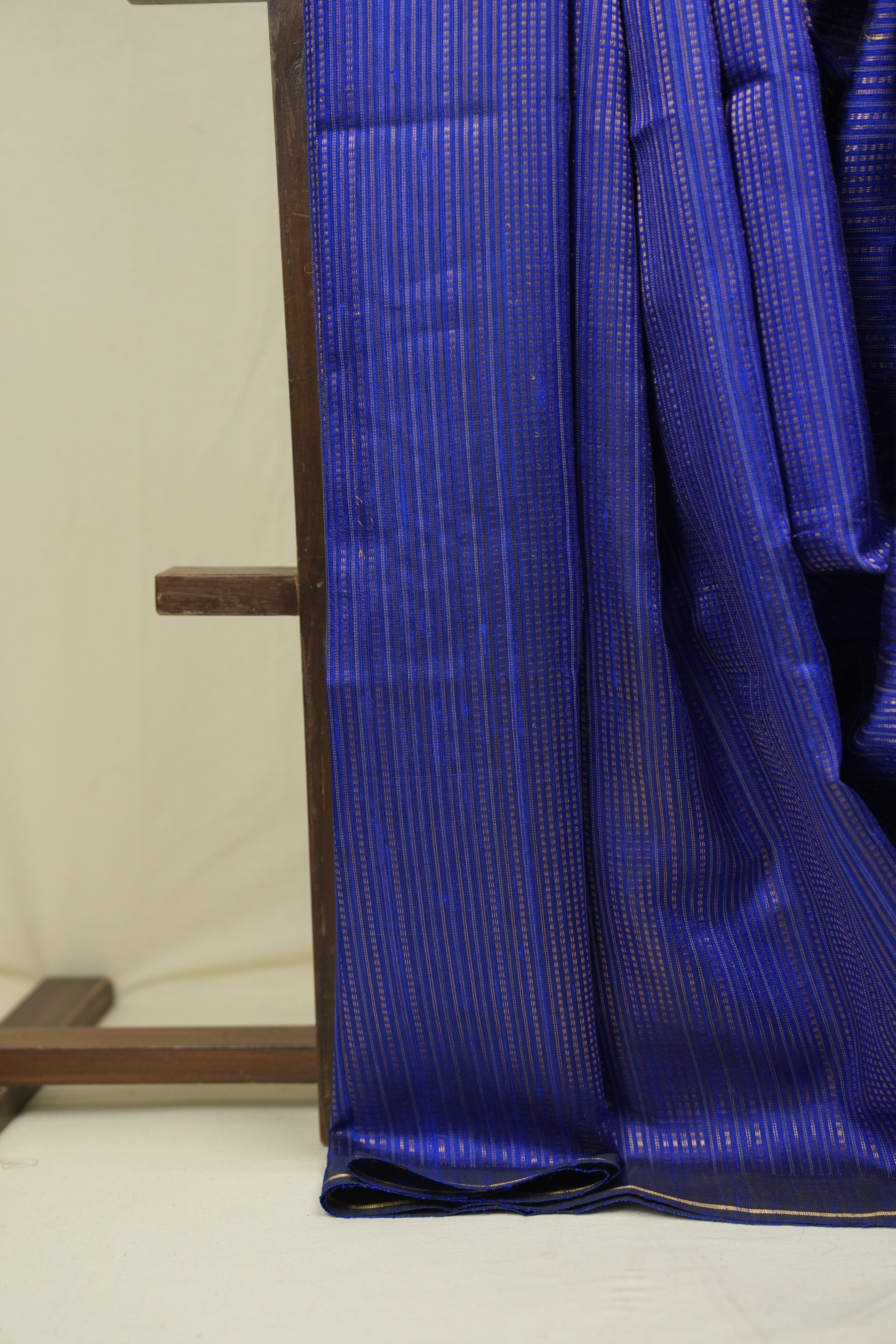 Royal Blue Raw Silk Saree - SRRBRSS1019