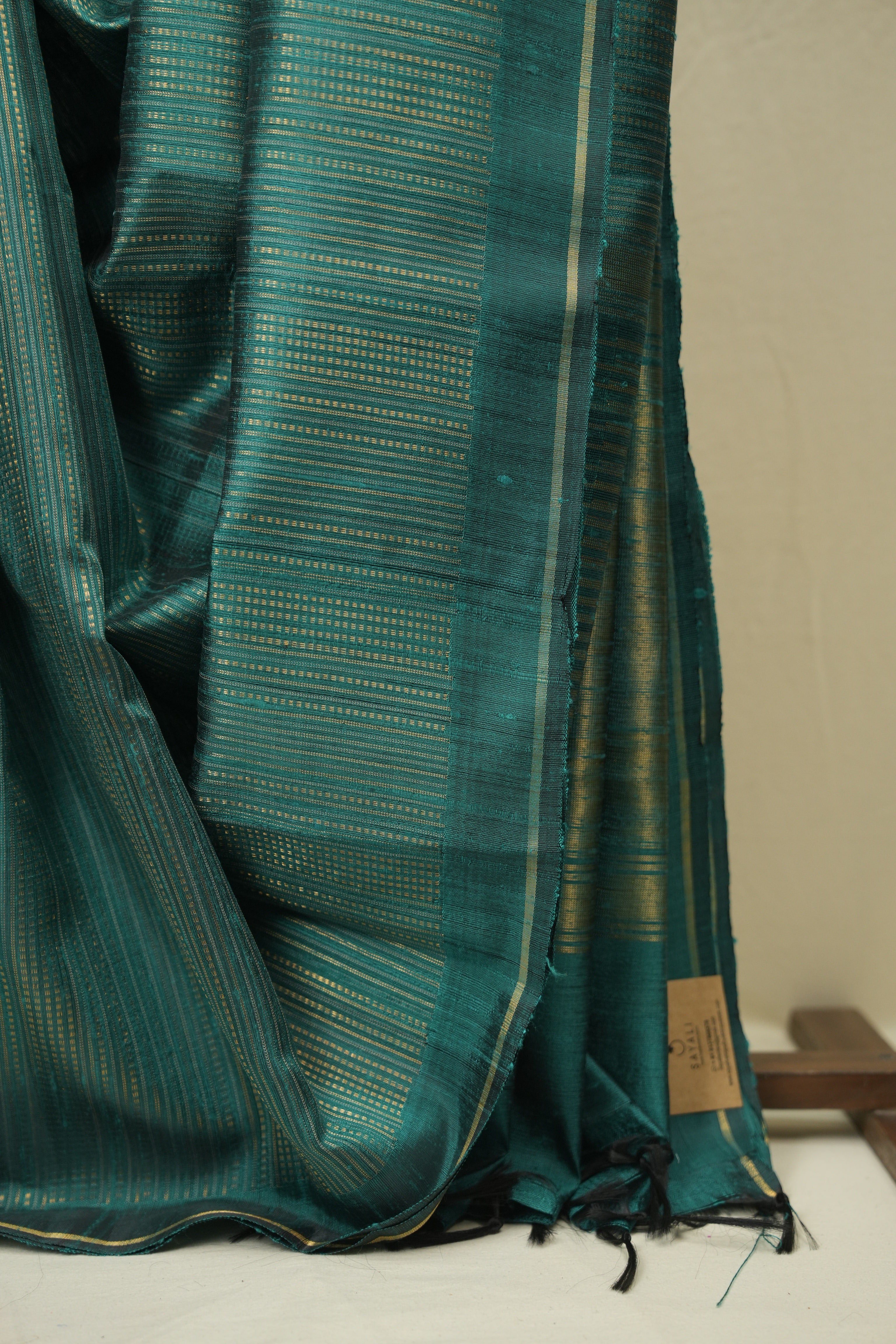 Rama Green Raw Silk Saree - SRRGRSS1020
