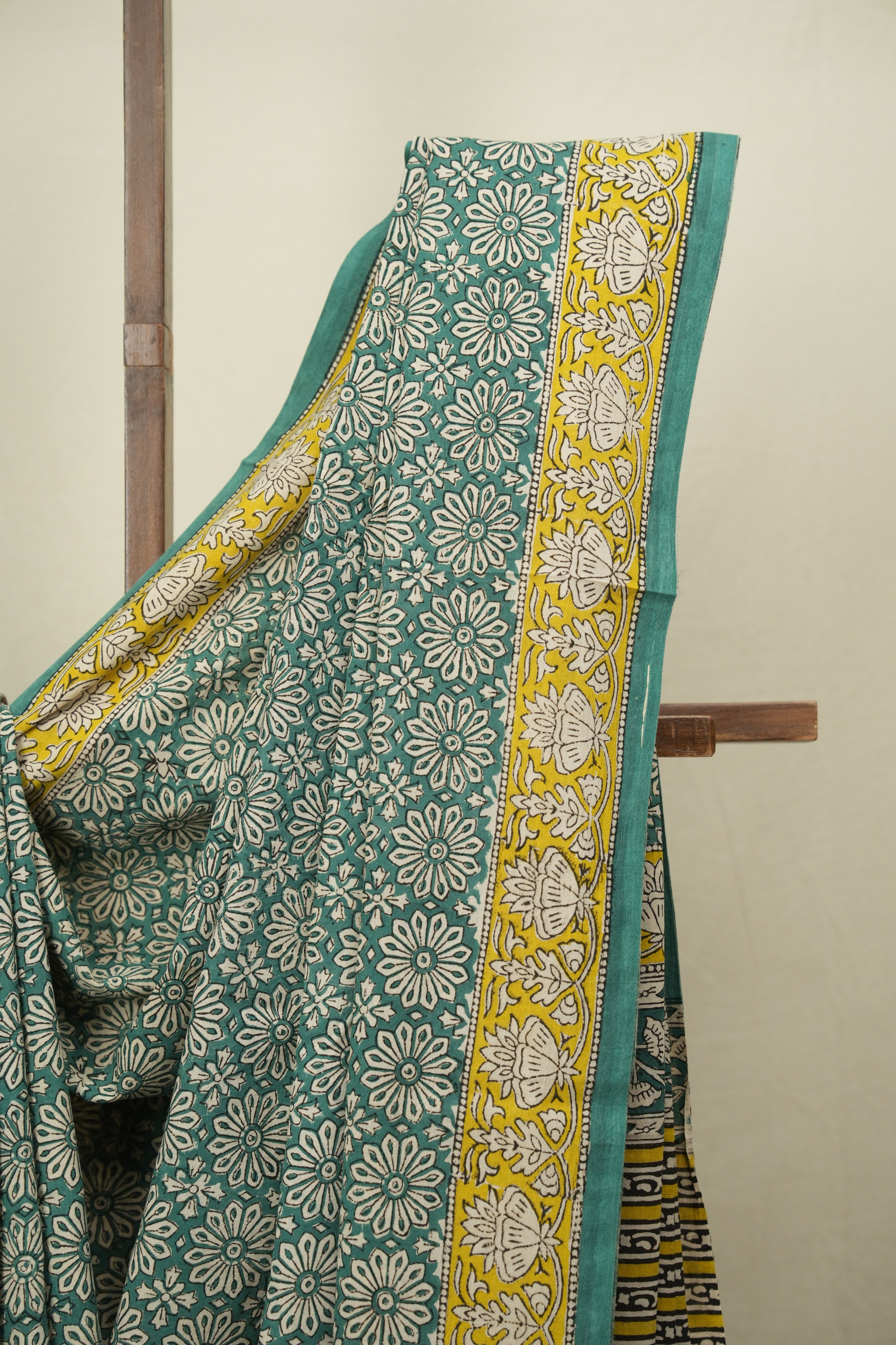 Green HBP Cotton Saree - SRGCS3618