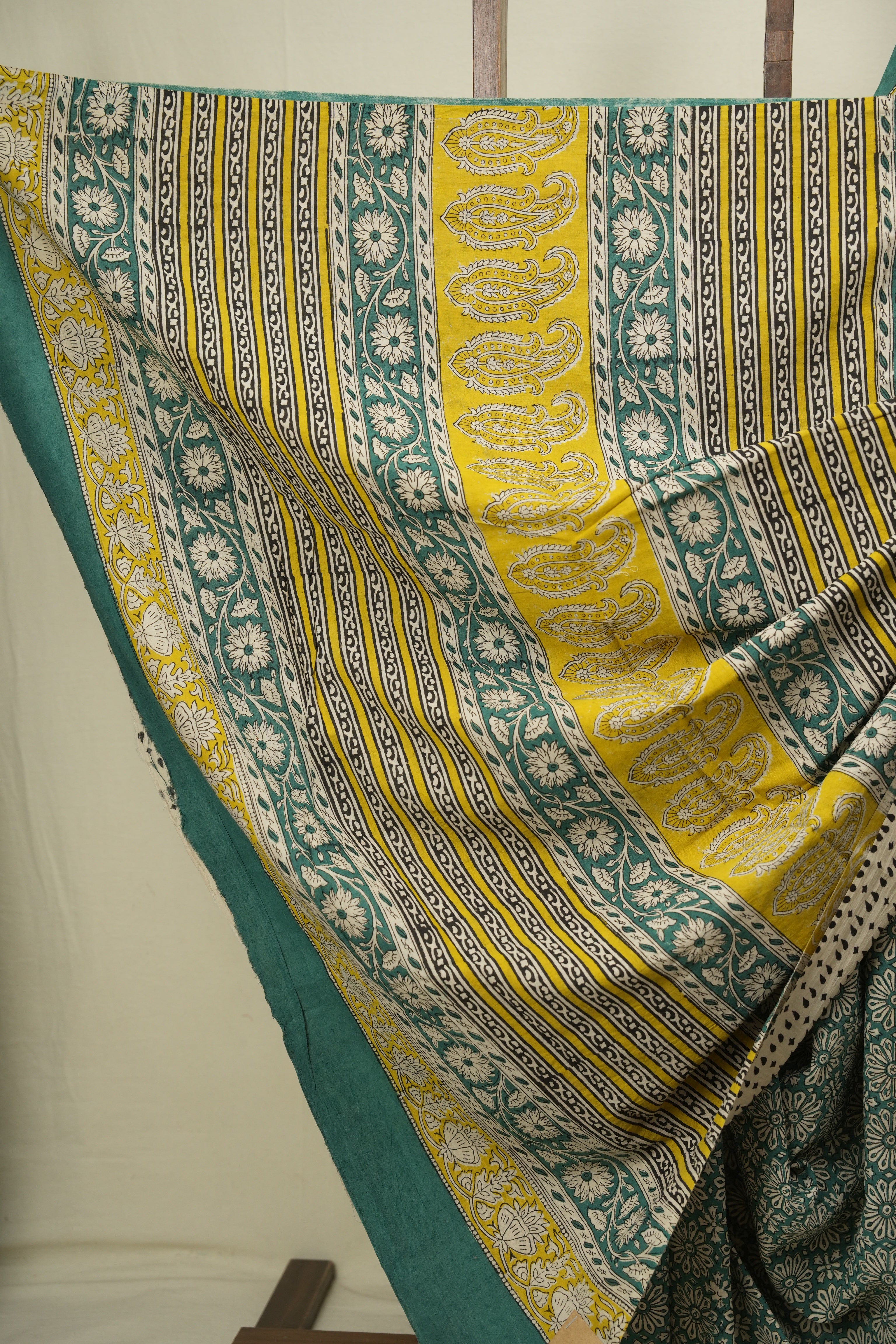 Green HBP Cotton Saree - SRGCS3618