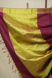 Magenta Raw Silk Saree - SRMRSS923