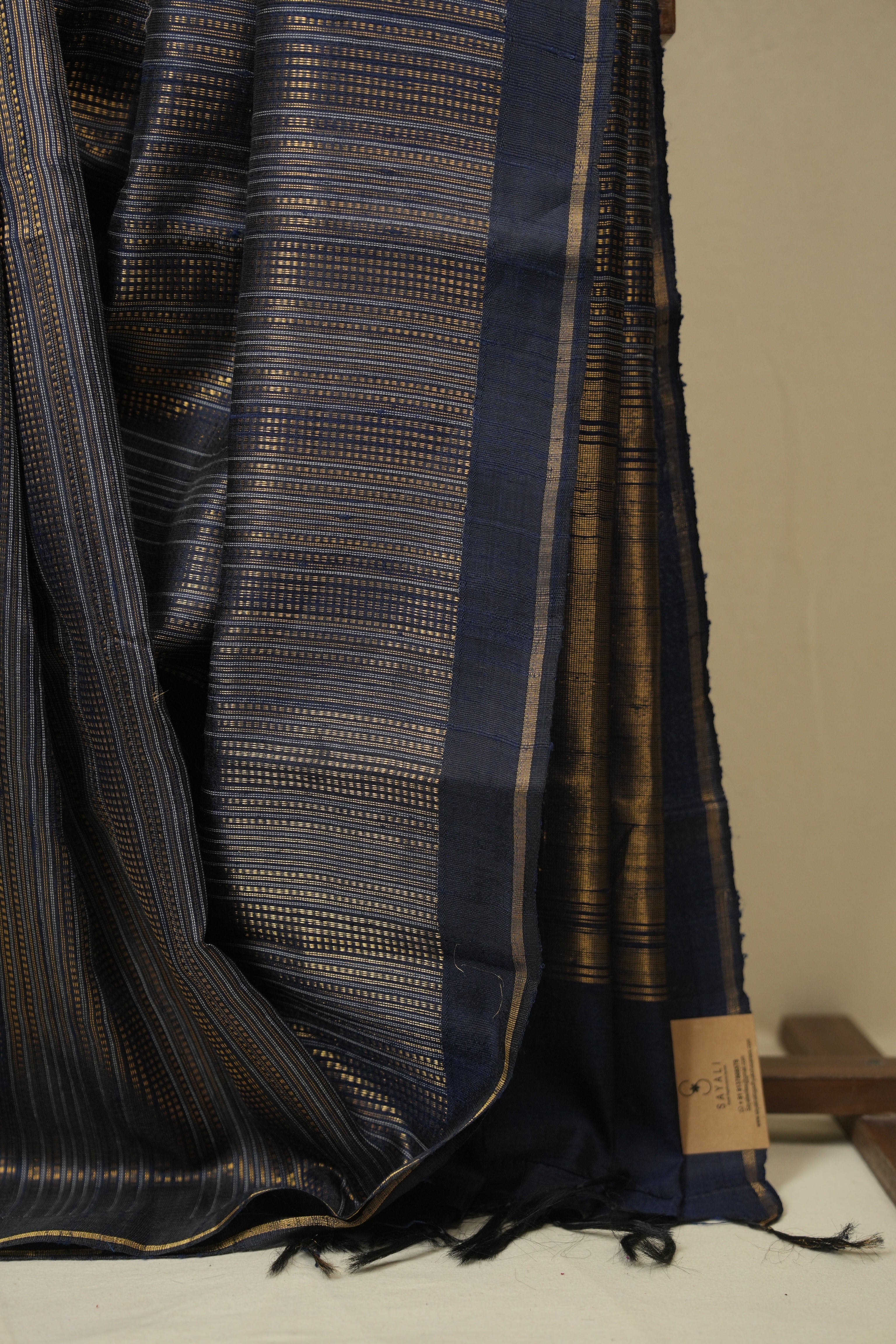 Navy Blue Raw Silk Saree - SRNBRSS1038