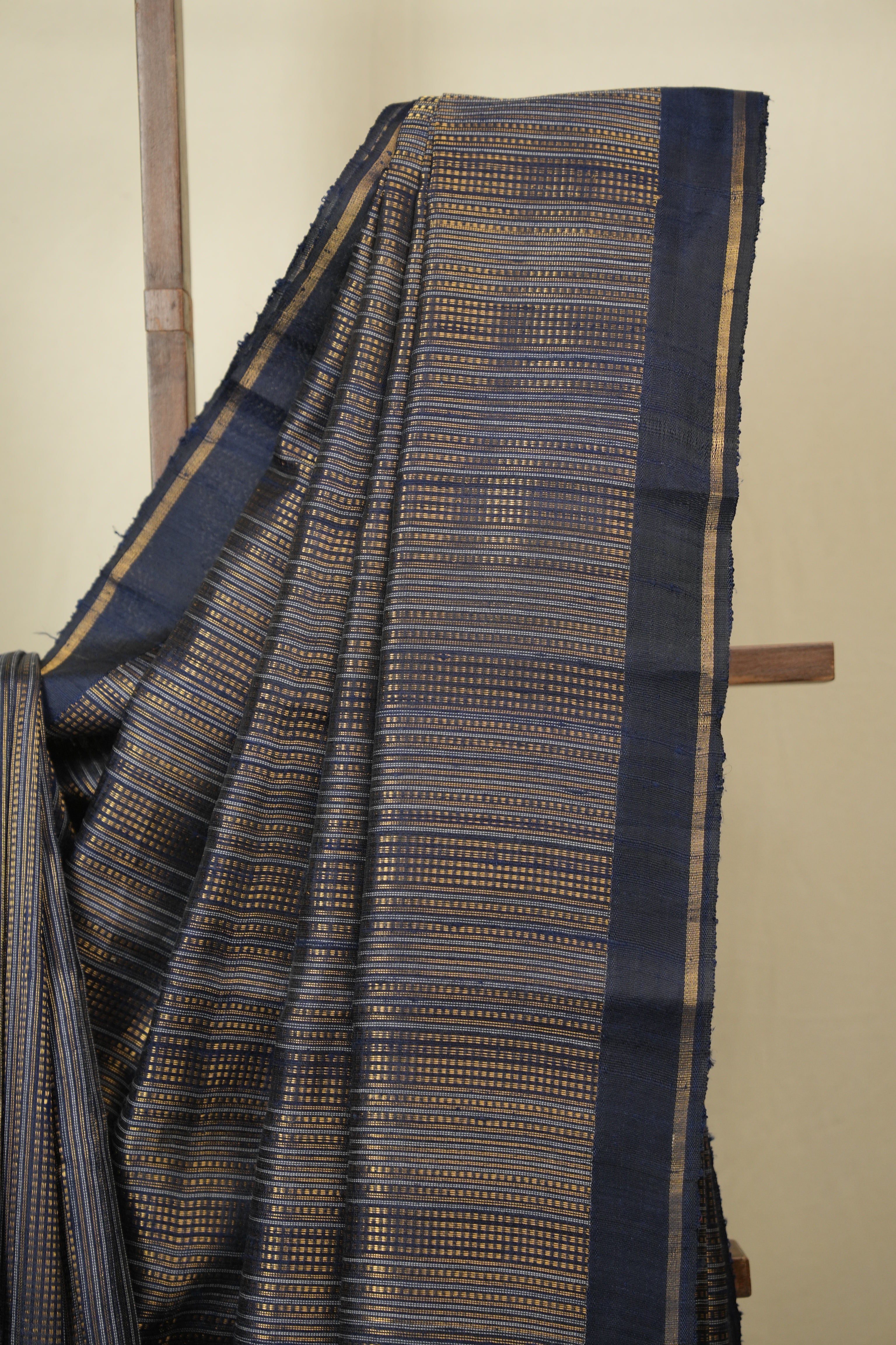 Navy Blue Raw Silk Saree - SRNBRSS1038