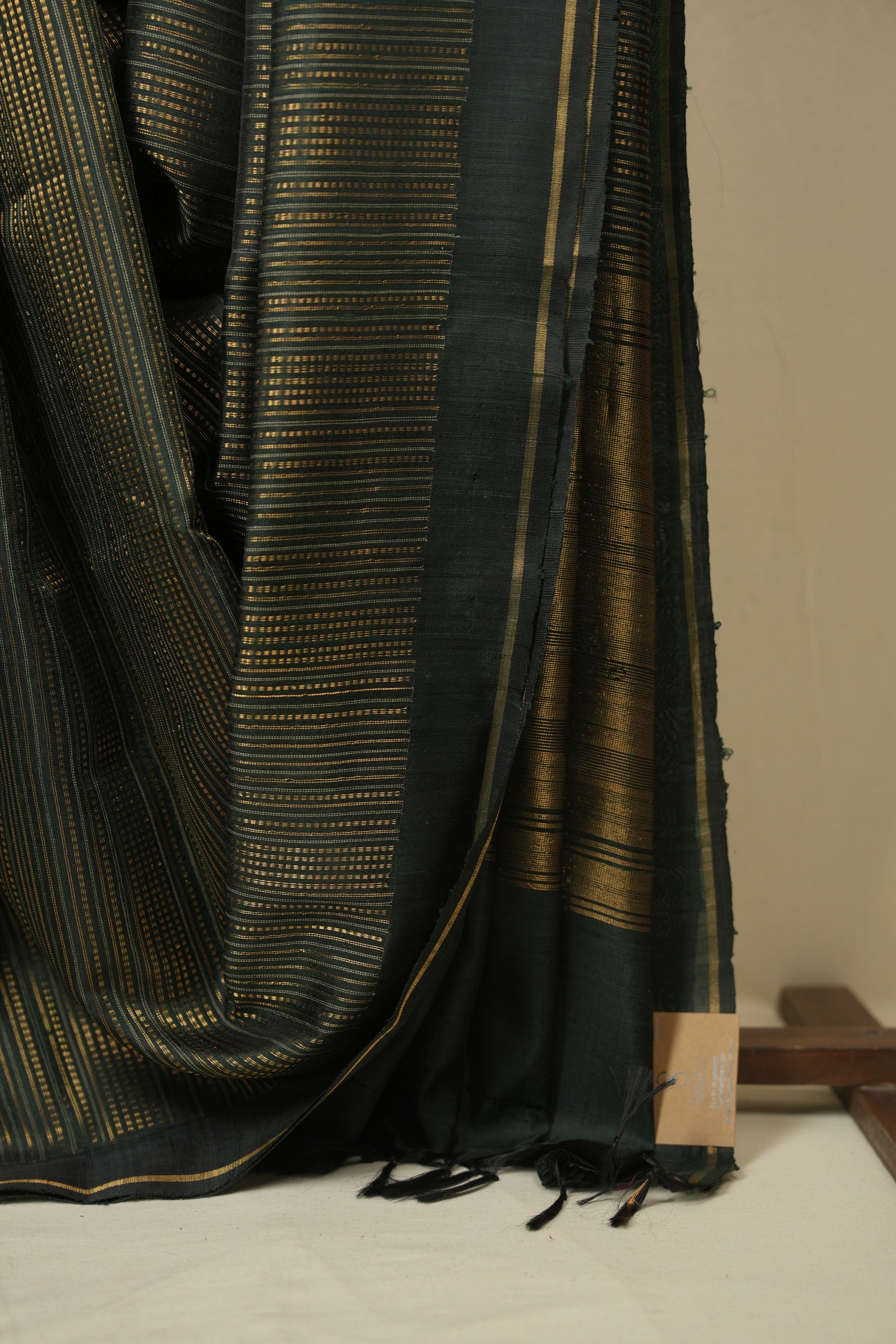 Bottle Green Raw Silk Saree - SRBGRSS1034