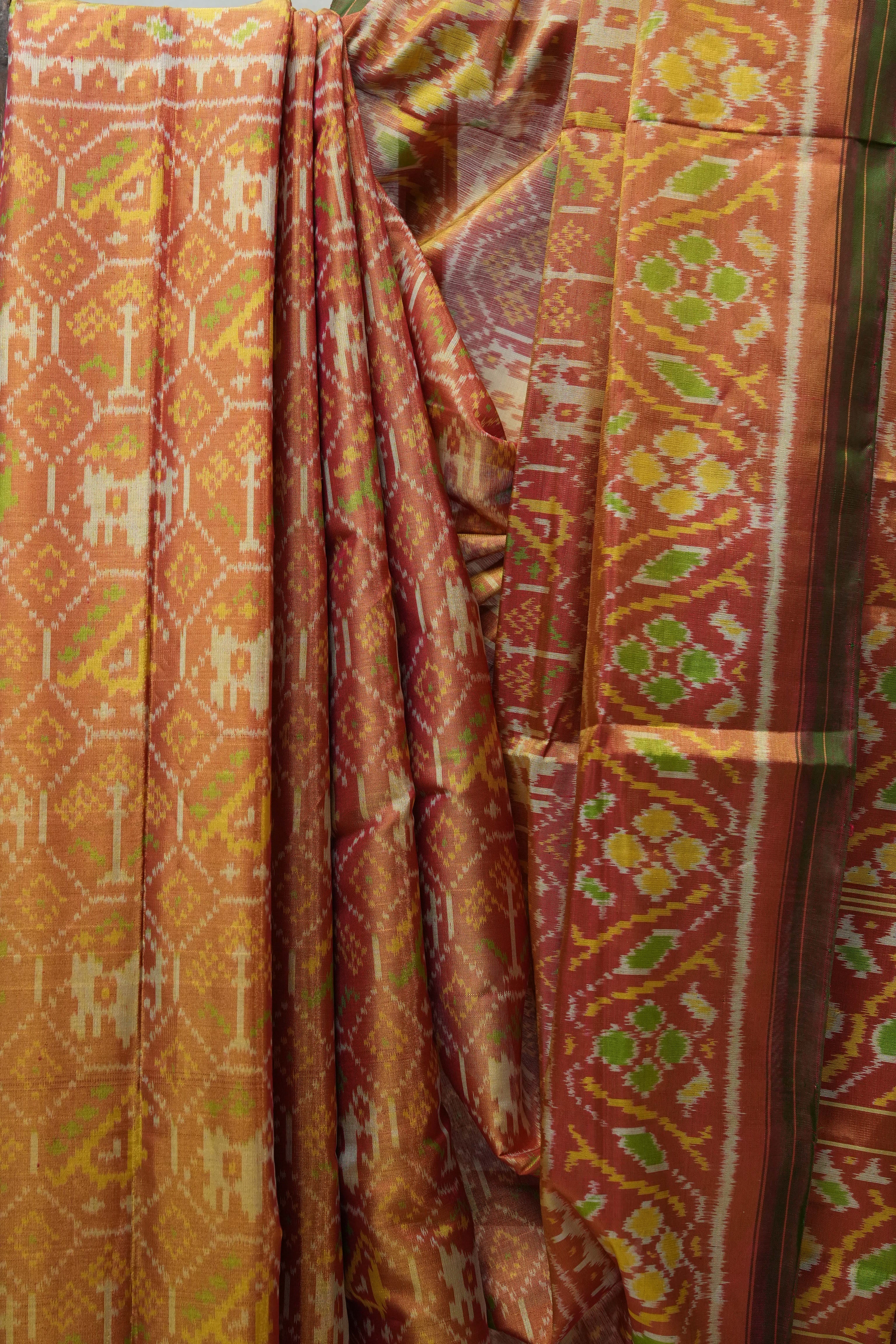 Two Tone Gold Yellow Rajkot Patola Silk Saree - SRTTGYRPSS422