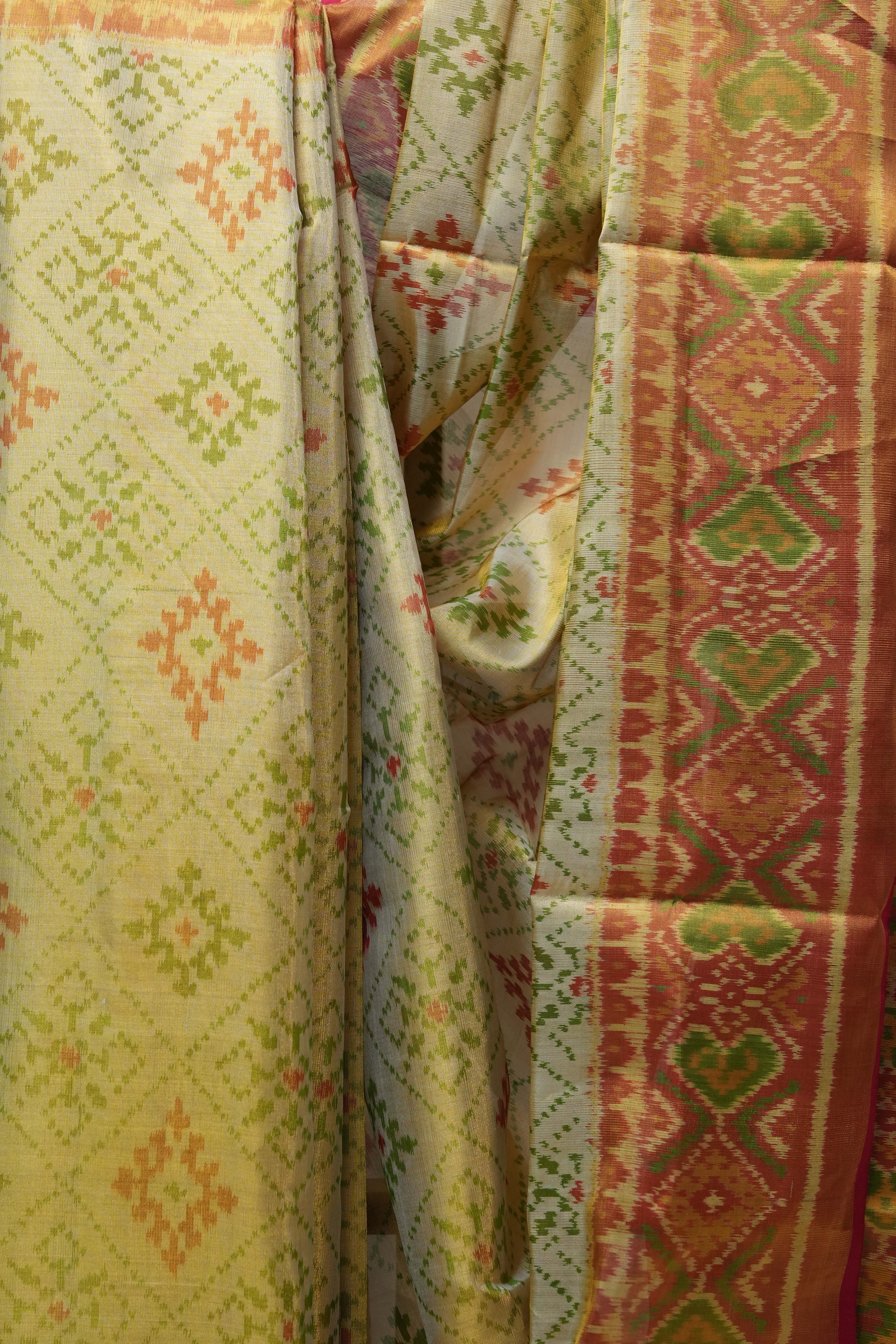 Cream Rajkot Patola Silk Saree - SRCRPSS421