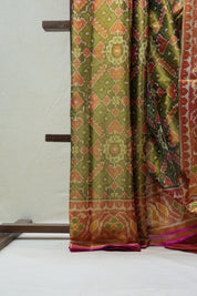 Two Tone Green Rajkot Patola Silk Saree - SRTTGRPSS438