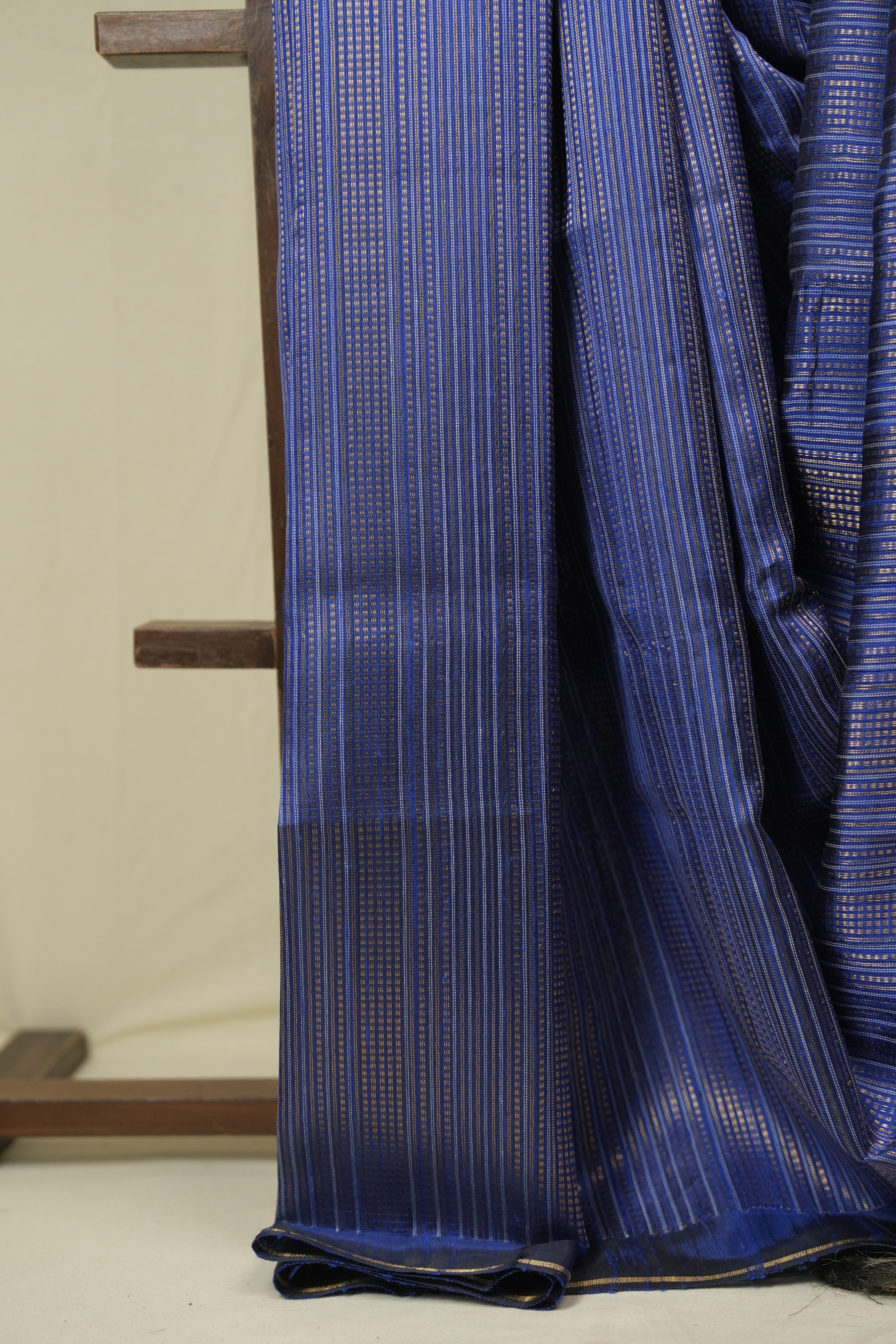 Royal Blue Raw Silk Saree - SRRBRSS1033