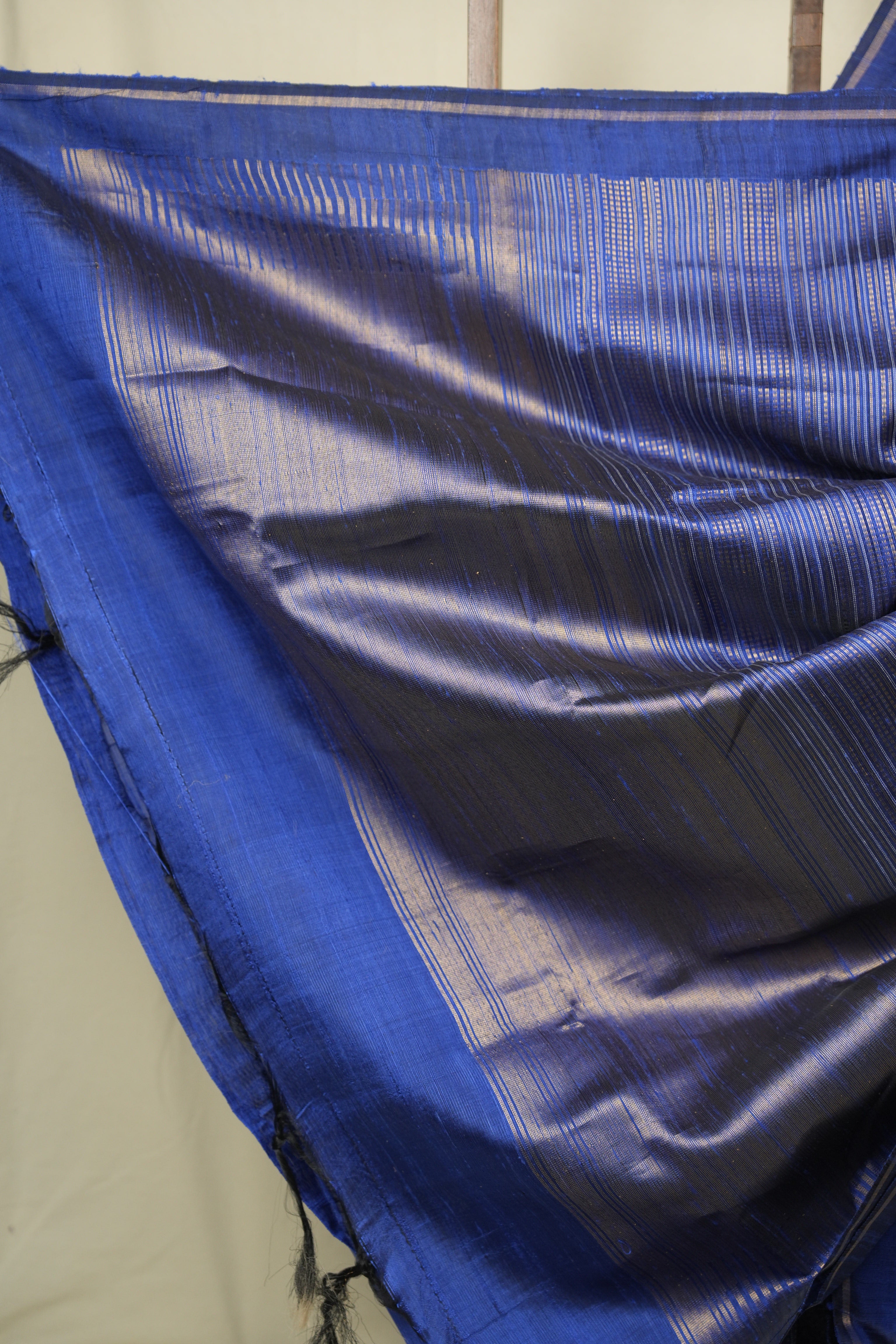 Royal Blue Raw Silk Saree - SRRBRSS1033