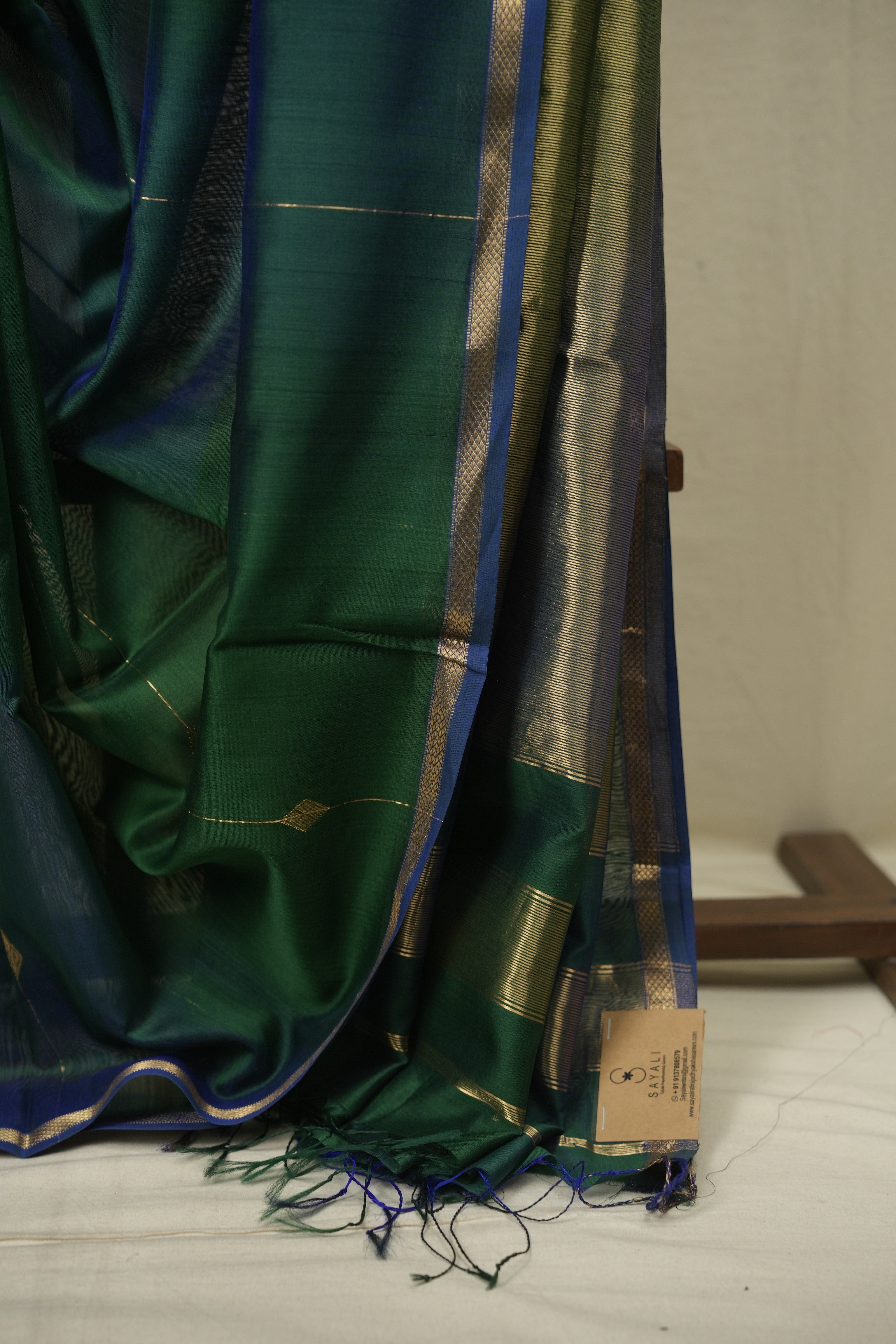 Dual Tone Green Maheshwari Saree - SRDTGMS1305