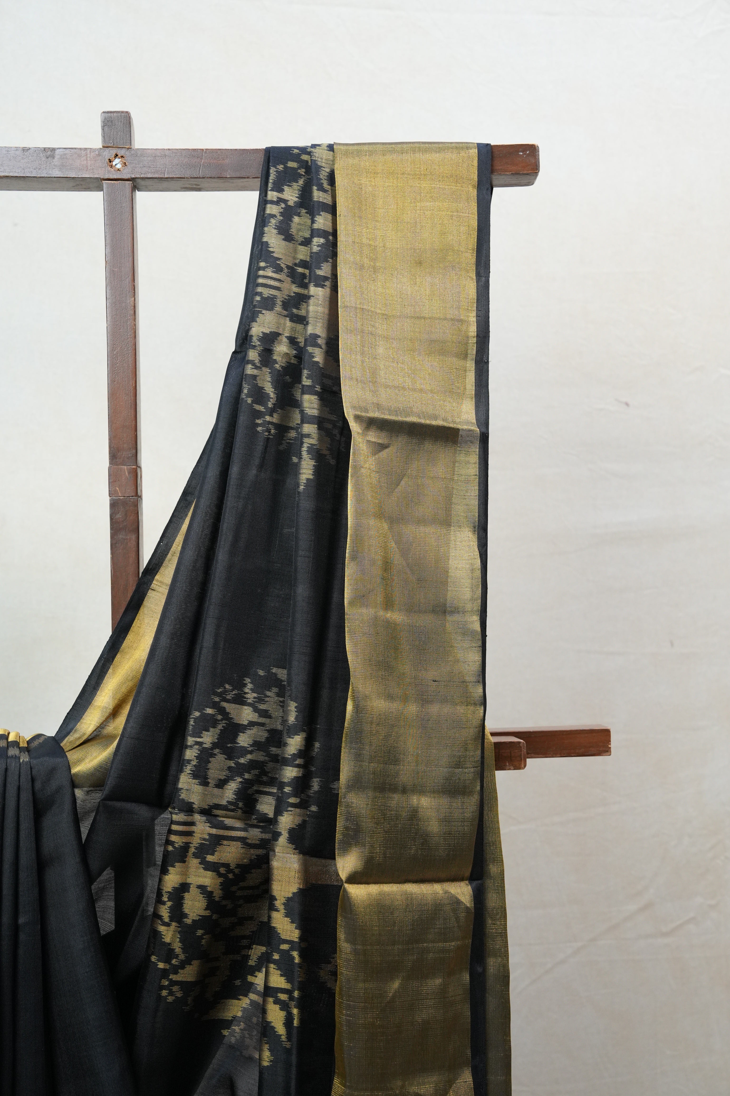 Black Rajkot Patola Silk Saree - SRBRPSS453