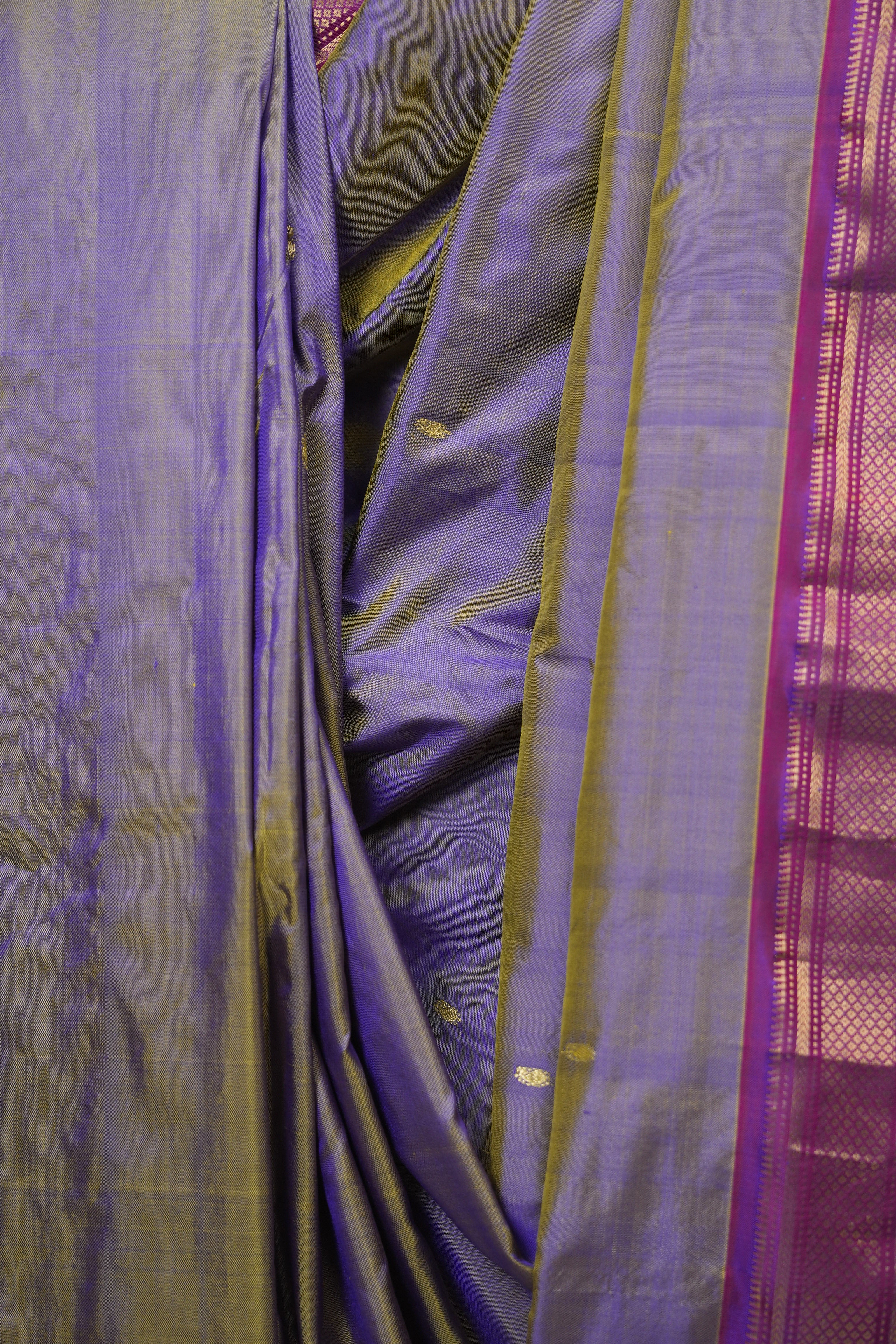 Two Tone Lavender Silk Paithani Saree - SRTTLSPS797