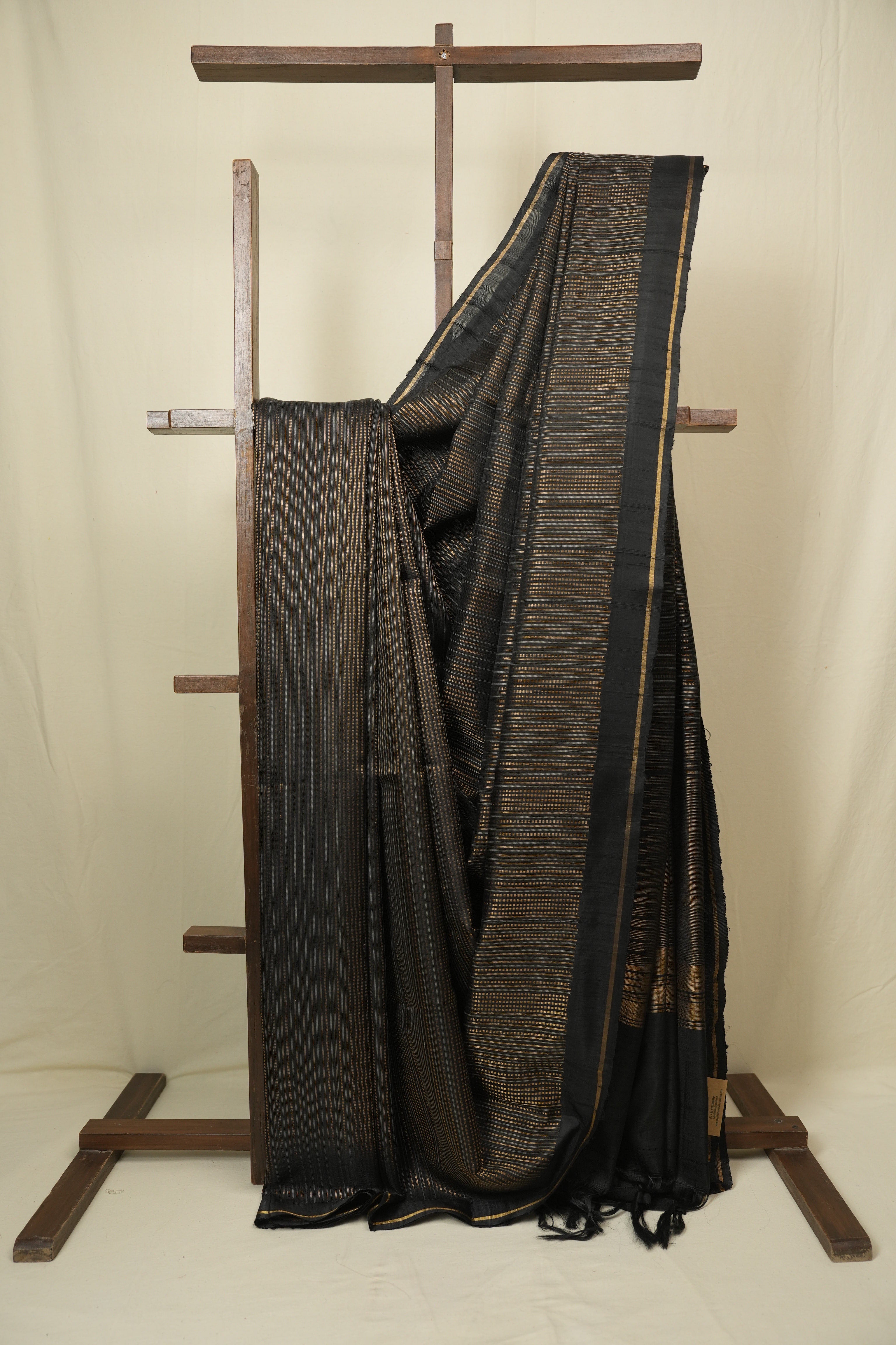 Black Raw Silk Saree - SRBRSS1035