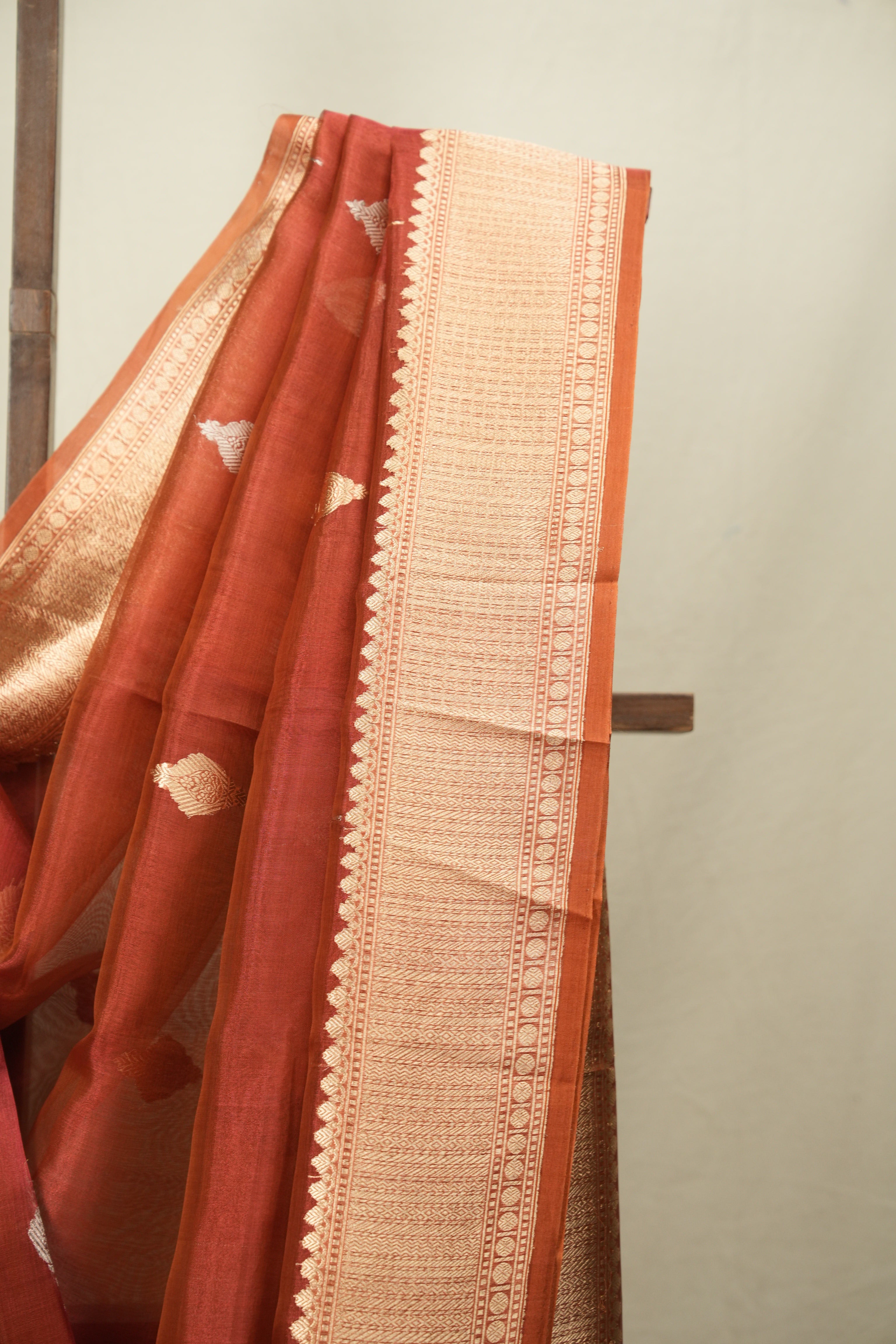 Brick Red Tissue Banarasi Silk Saree - SRBRTBSS108