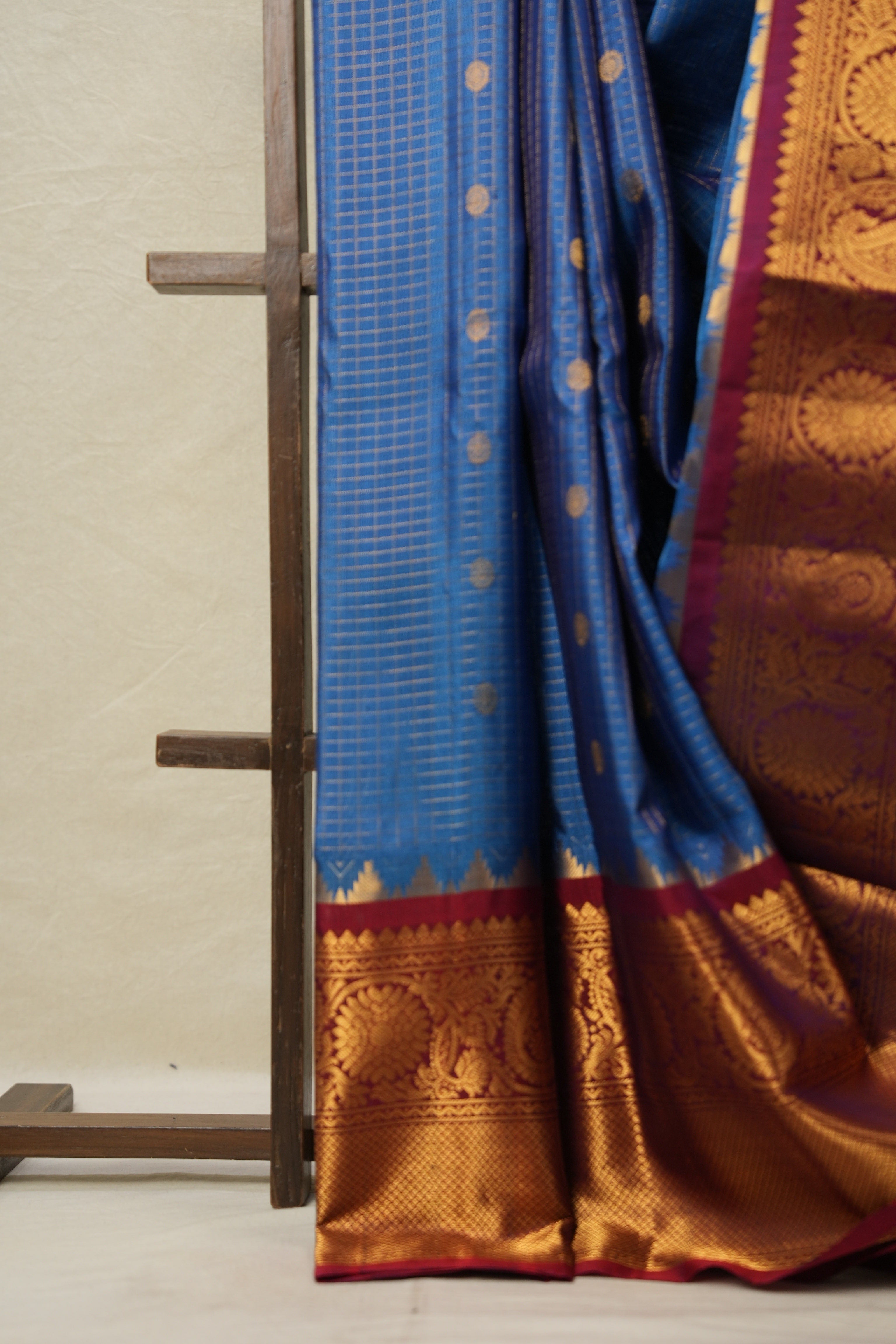 Blue Maroon Gadwal Silk Saree - SRBMGSS615
