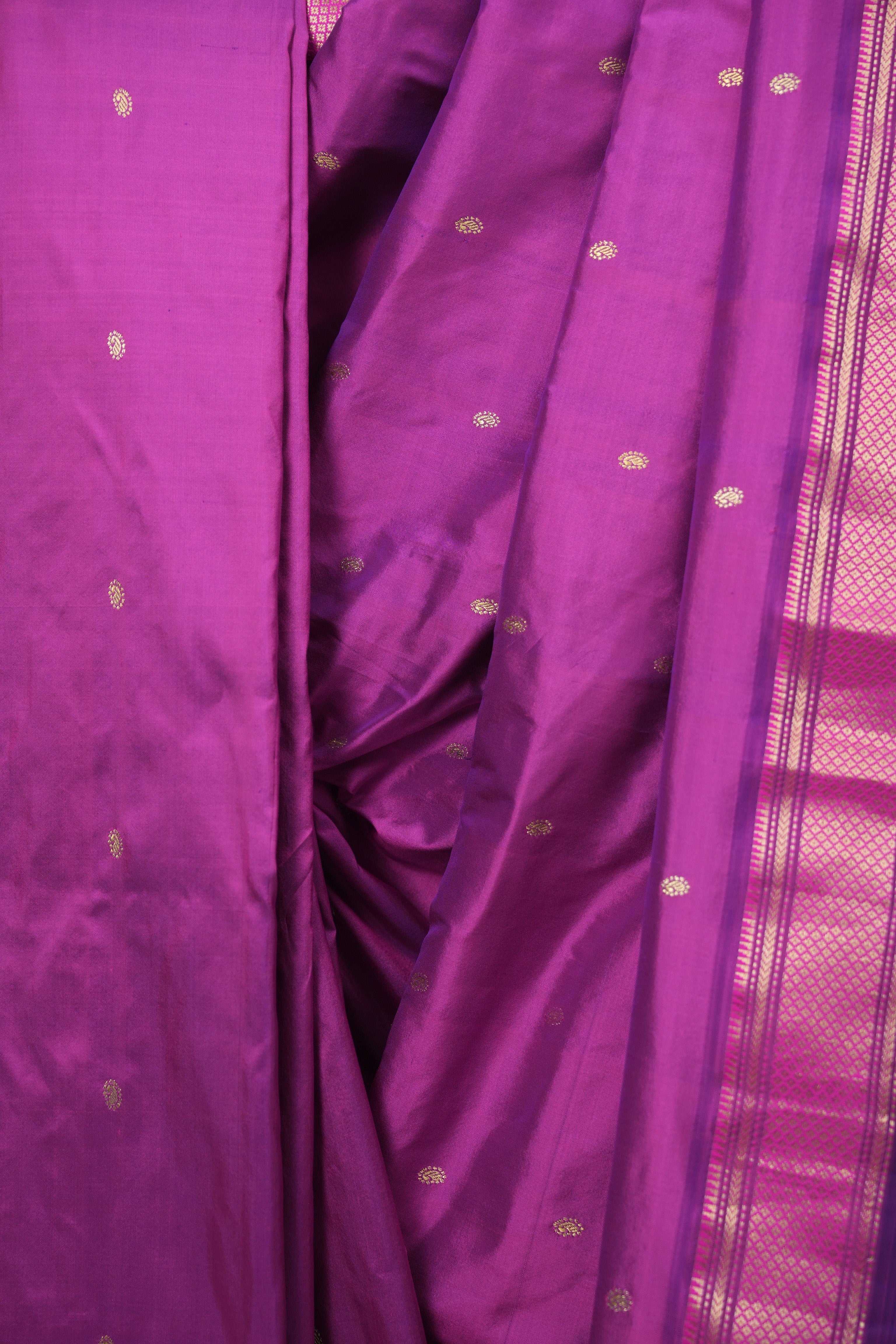 Magenta Silk Paithani Saree - SRMSPS791