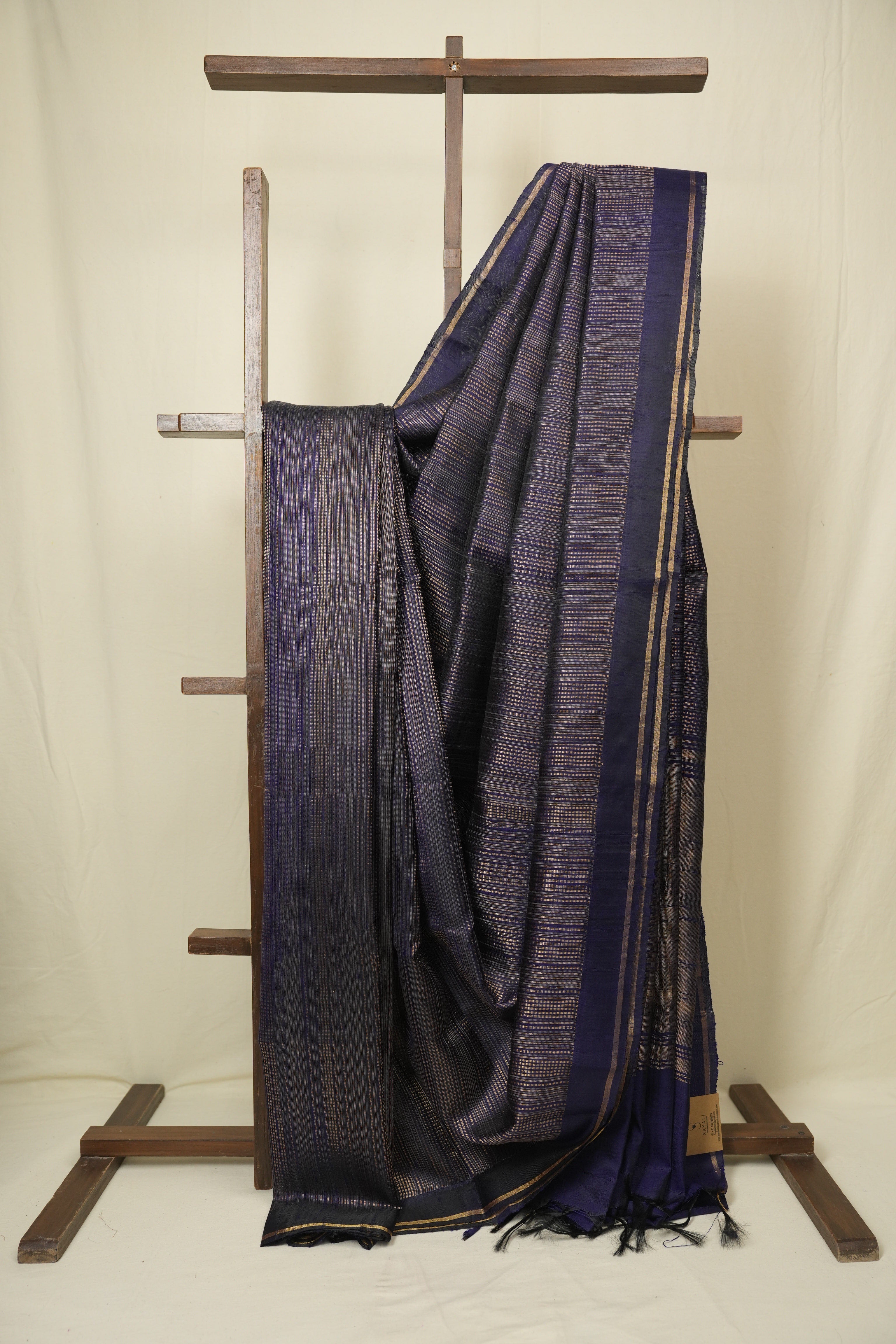 Navy Blue Raw Silk Saree - SRNBRSS1027