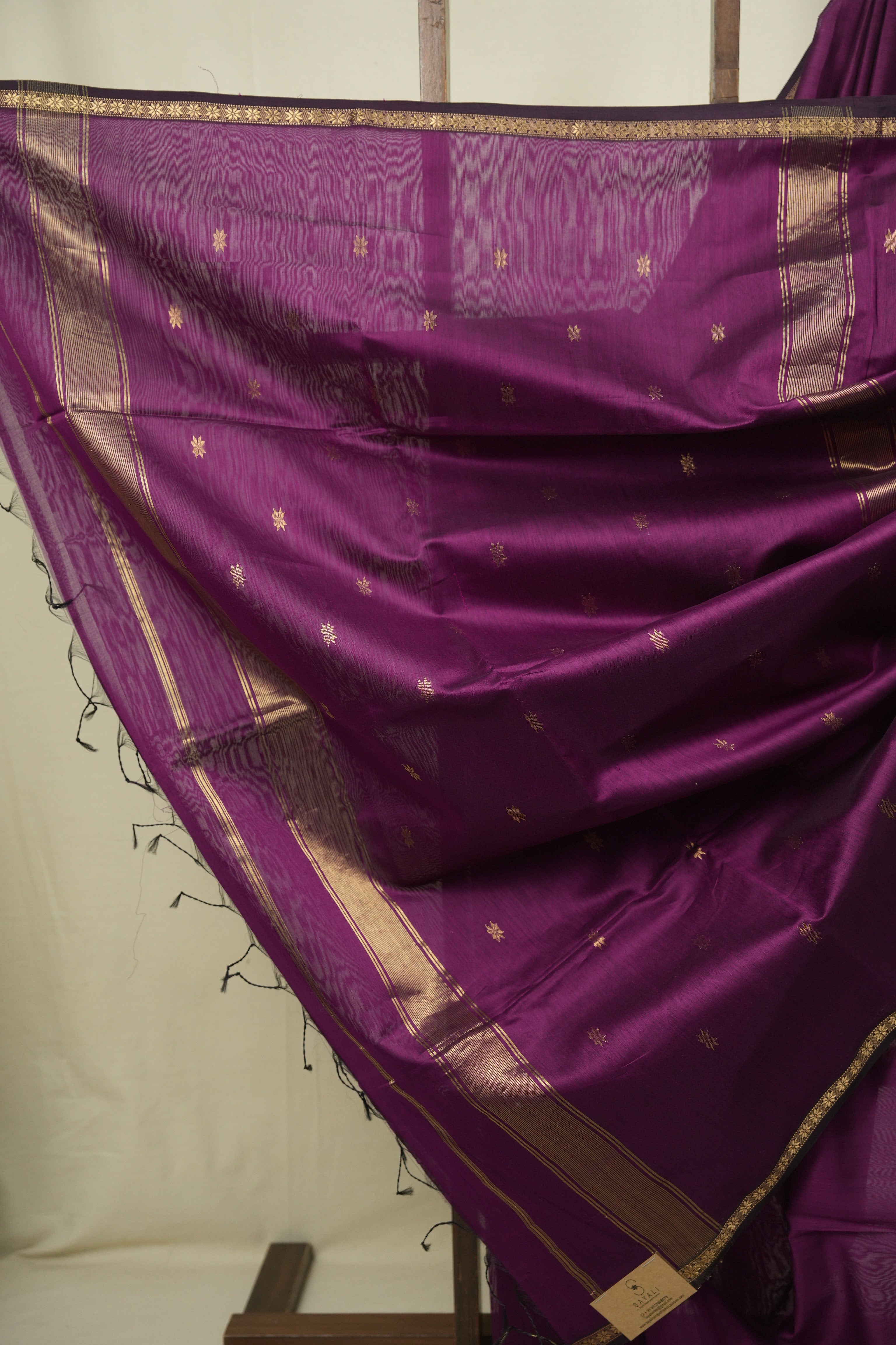 Magenta Maheshwari Saree - SRMMS1333