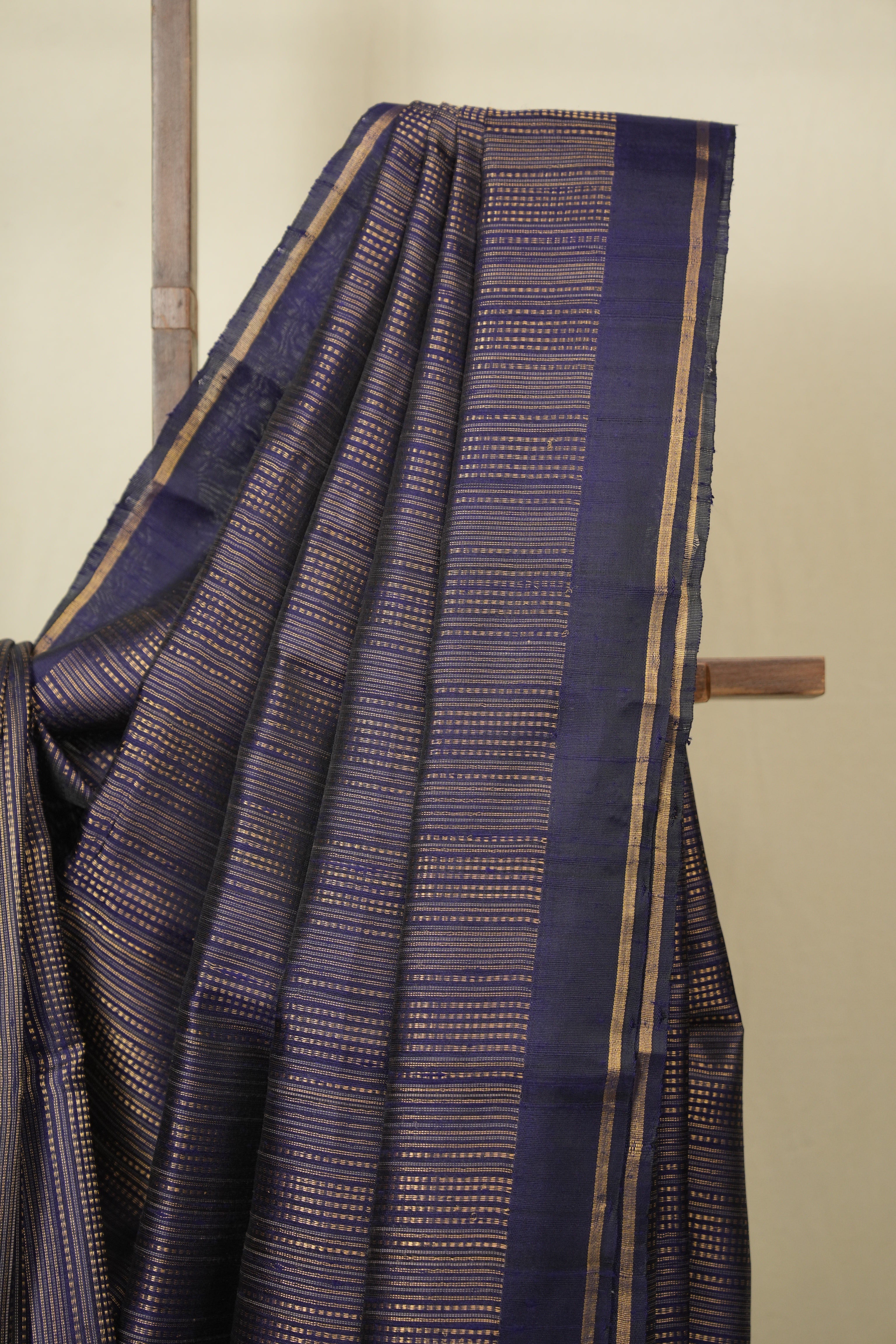 Navy Blue Raw Silk Saree - SRNBRSS1027