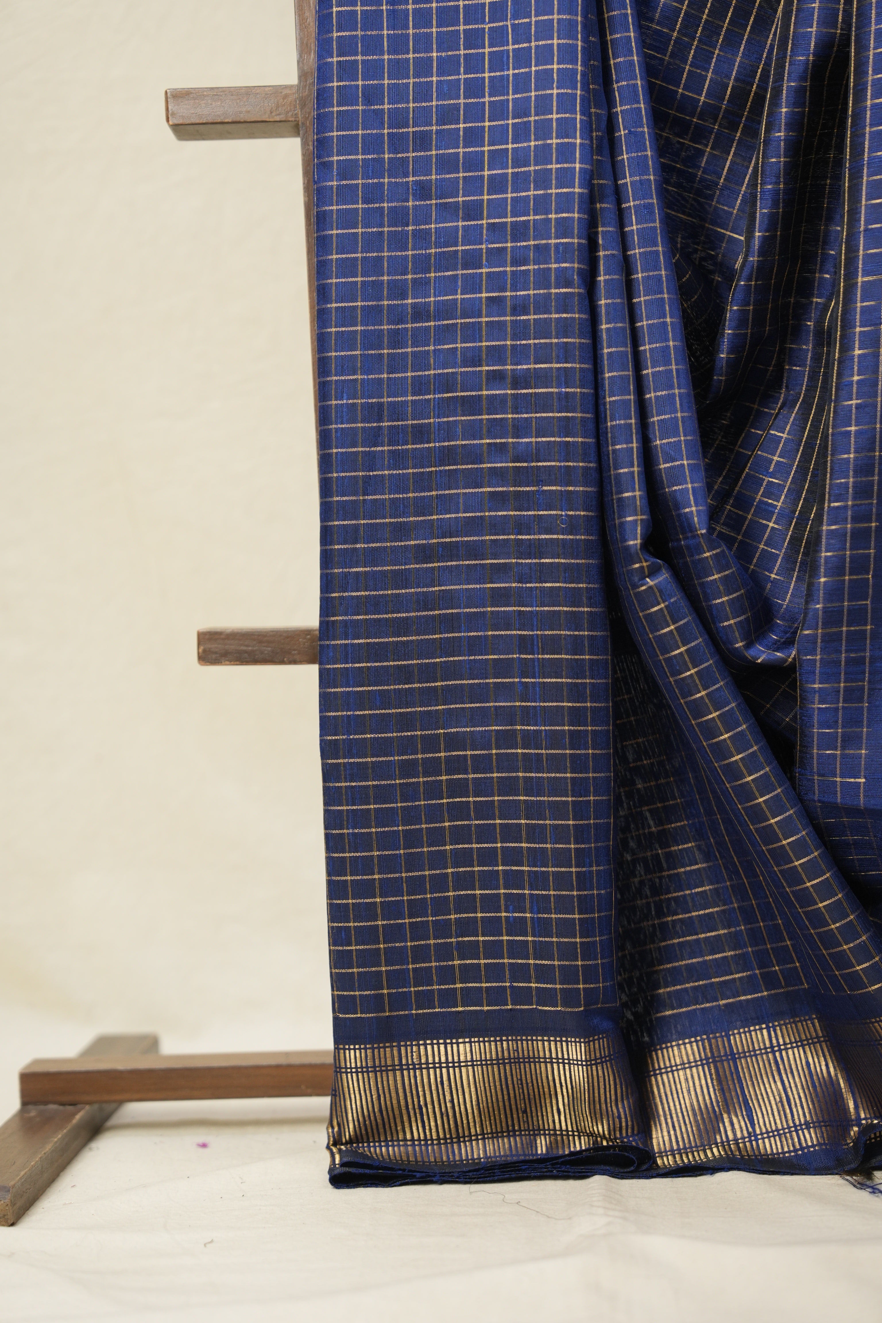 Navy Blue Raw Silk Saree - SRNBRSS931