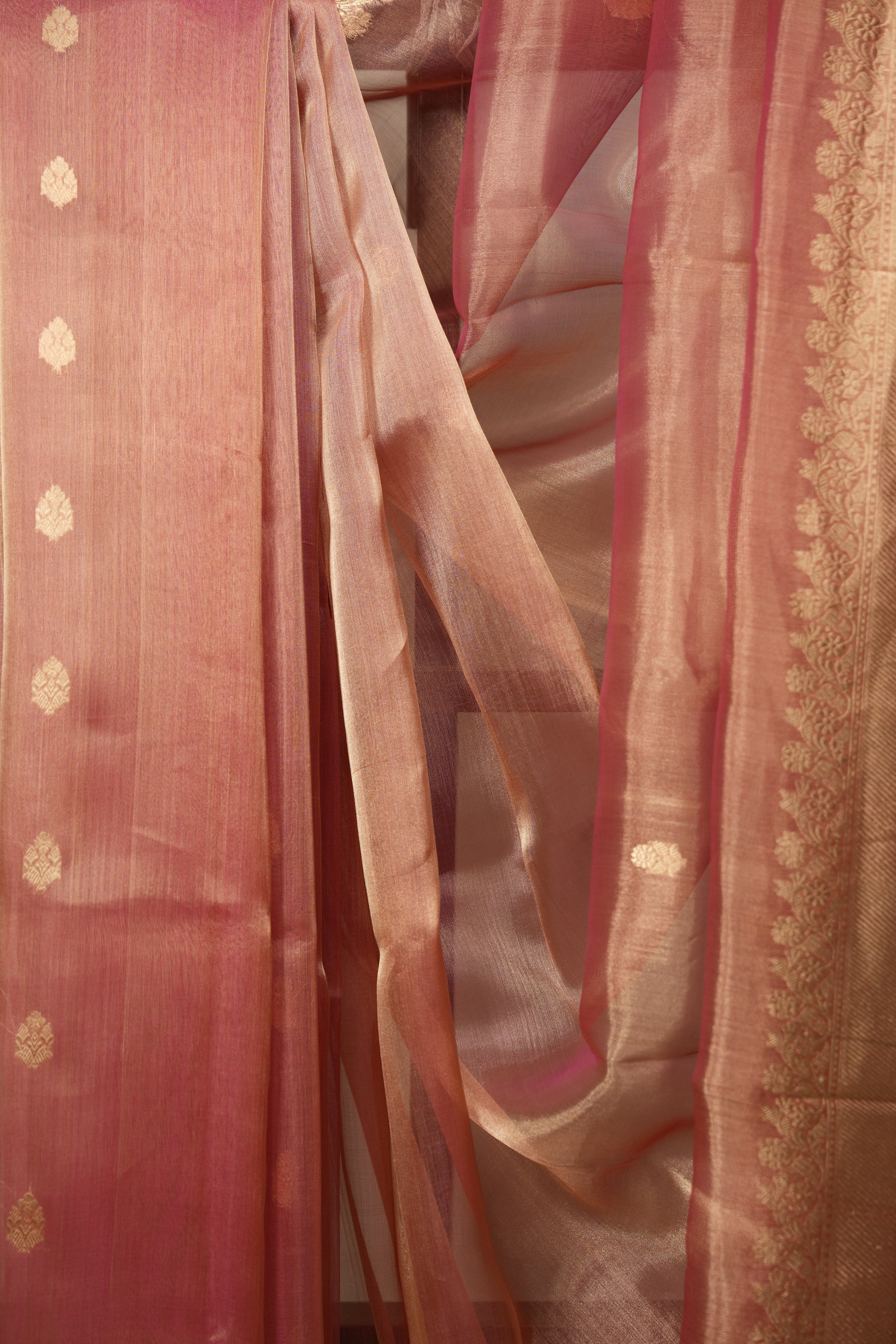 Pink Tissue Banarasi Silk Saree - SRPTBSS116