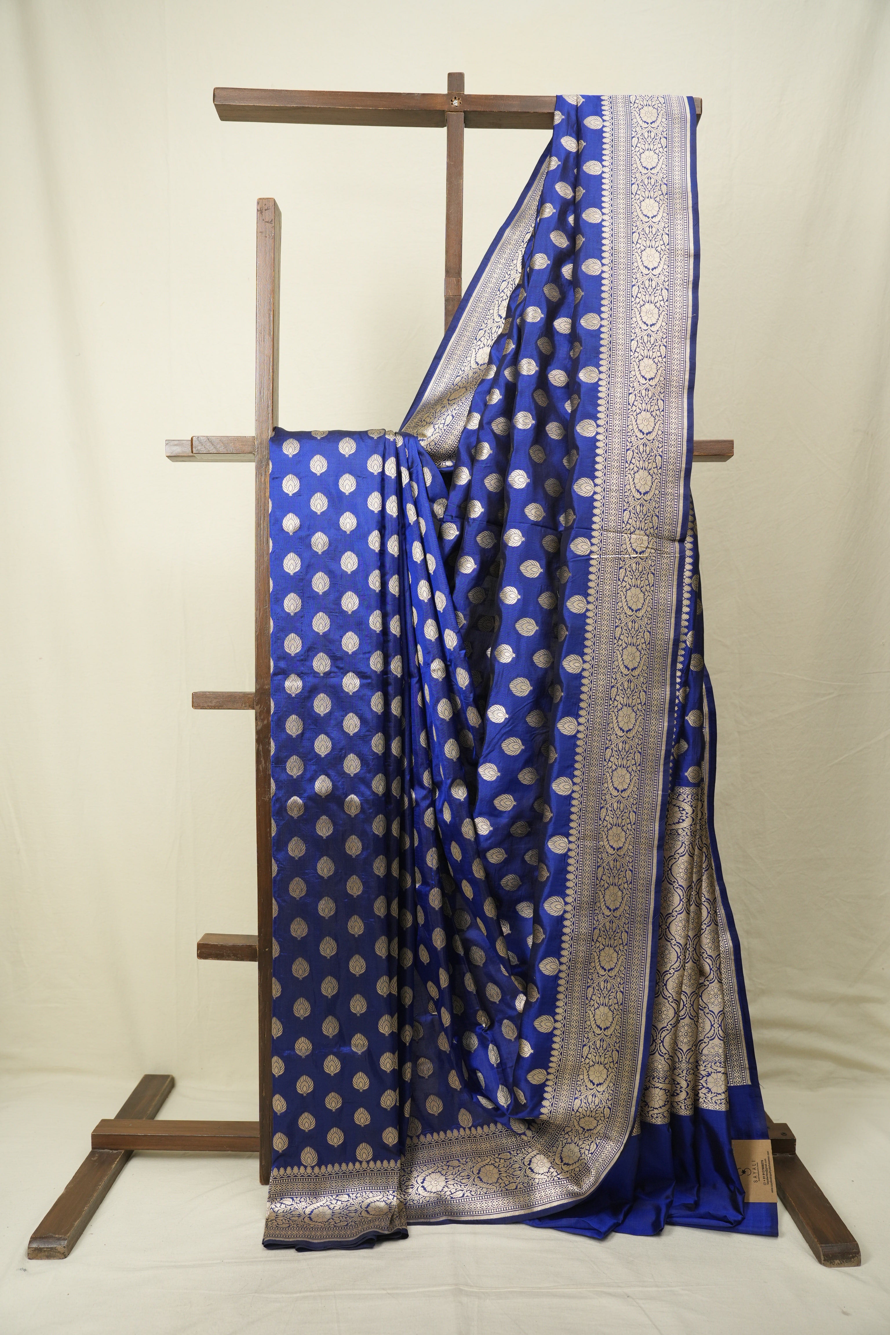 Navy Blue Banarasi Silk Saree - SRNBBSS958