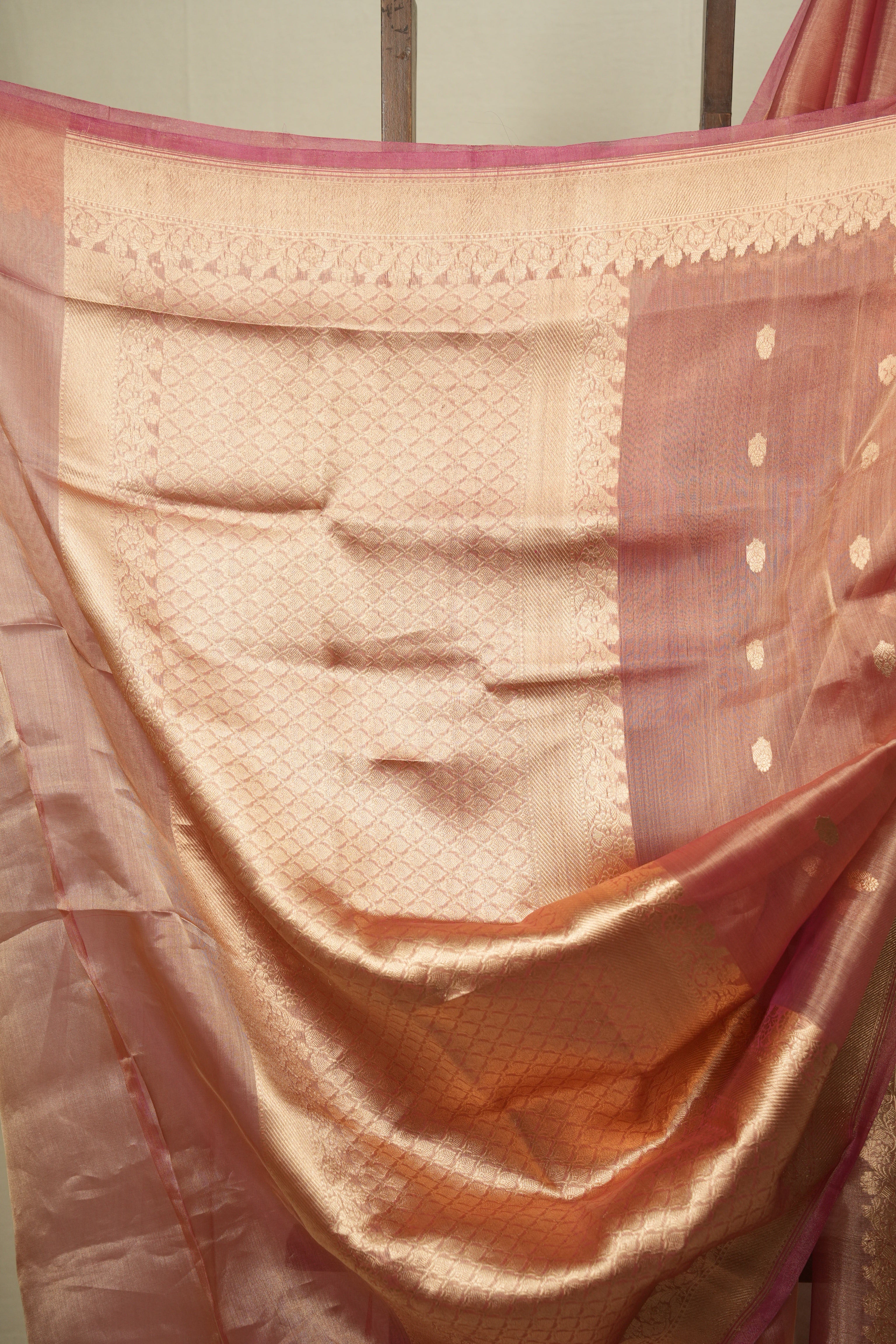 Pink Tissue Banarasi Silk Saree - SRPTBSS116
