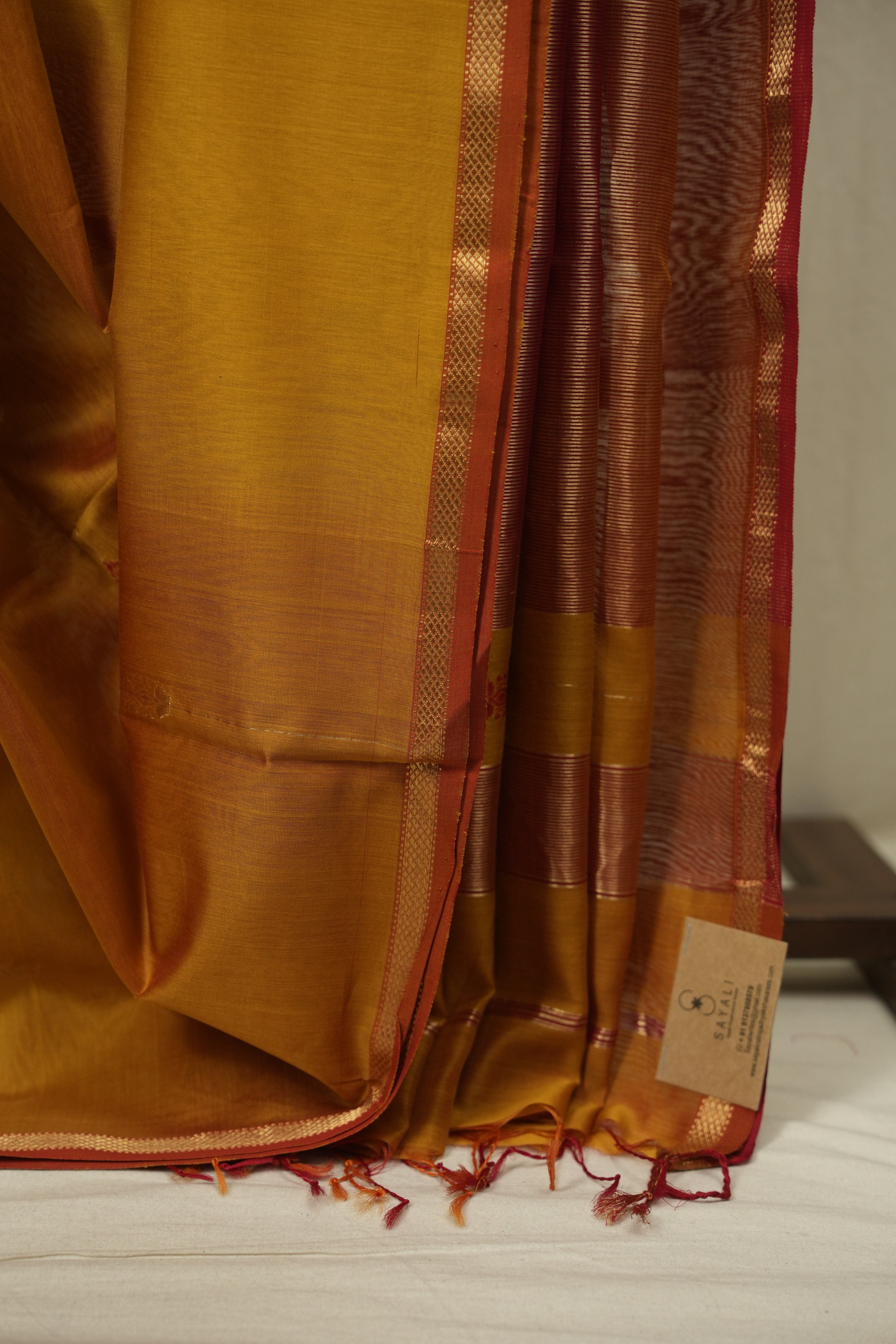 Dual Tone Mustard Maheshwari Saree - SRDTMMS1317