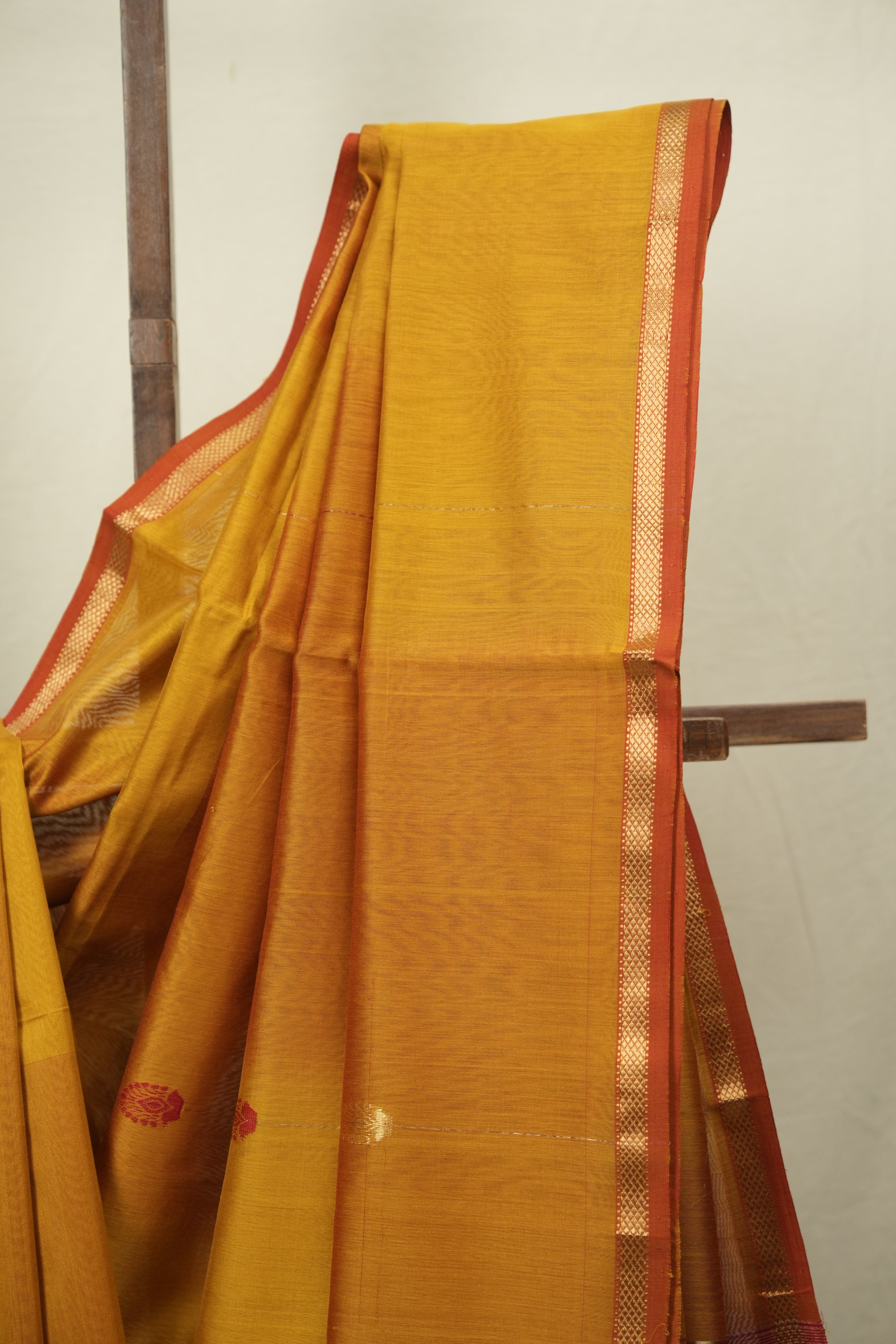 Dual Tone Mustard Maheshwari Saree - SRDTMMS1317