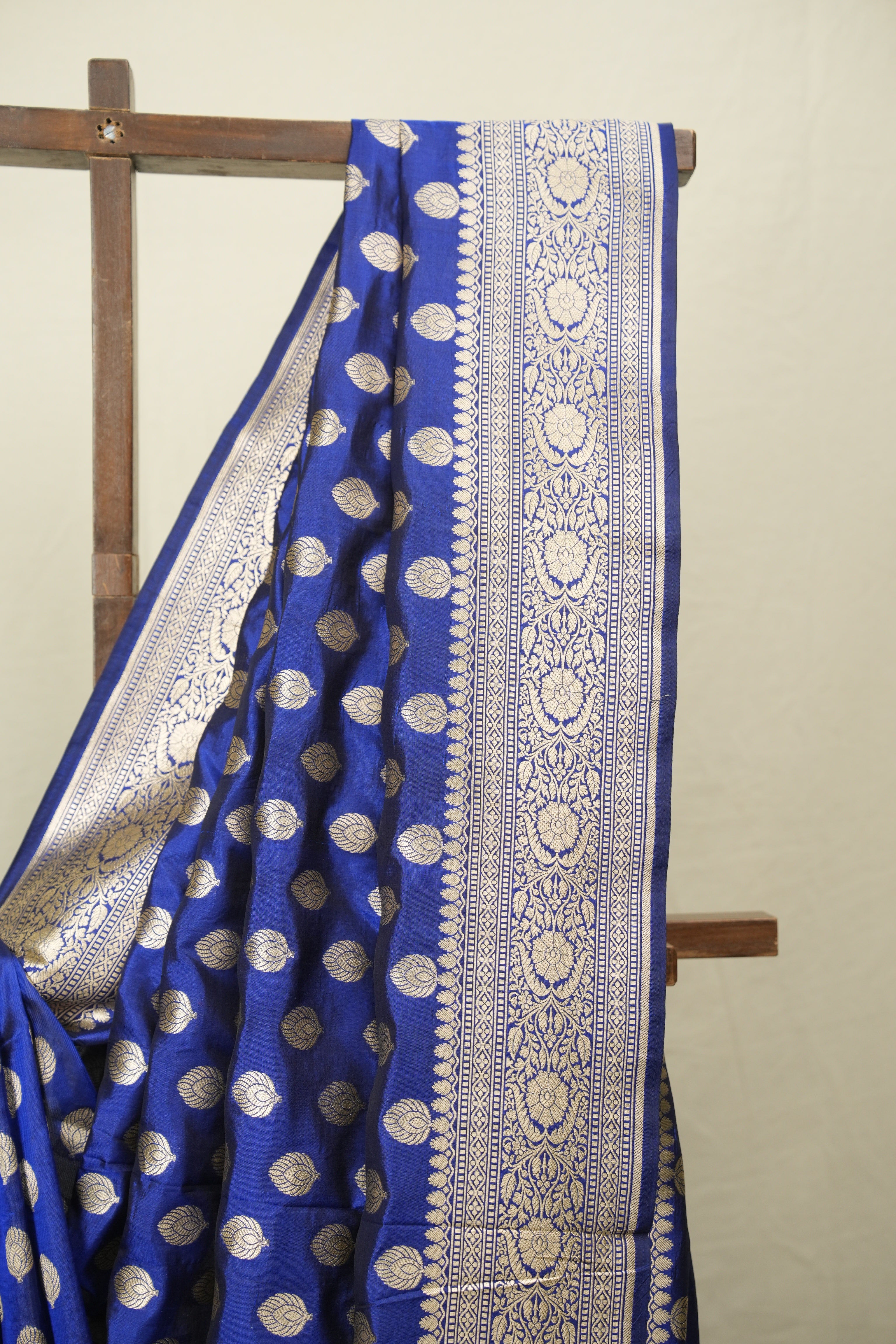 Navy Blue Banarasi Silk Saree - SRNBBSS958