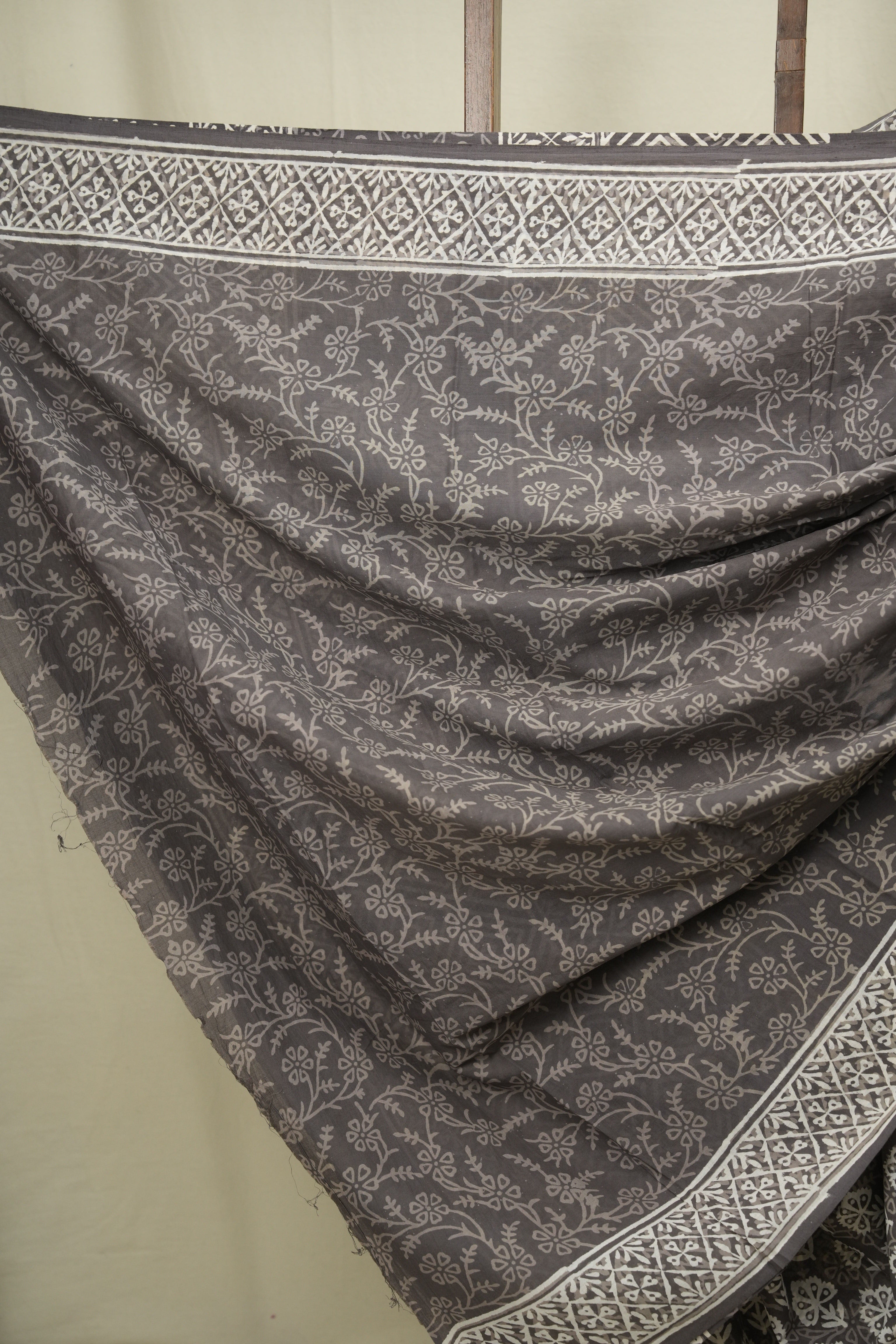 Grey HBP Cotton Saree - SRGCS3642