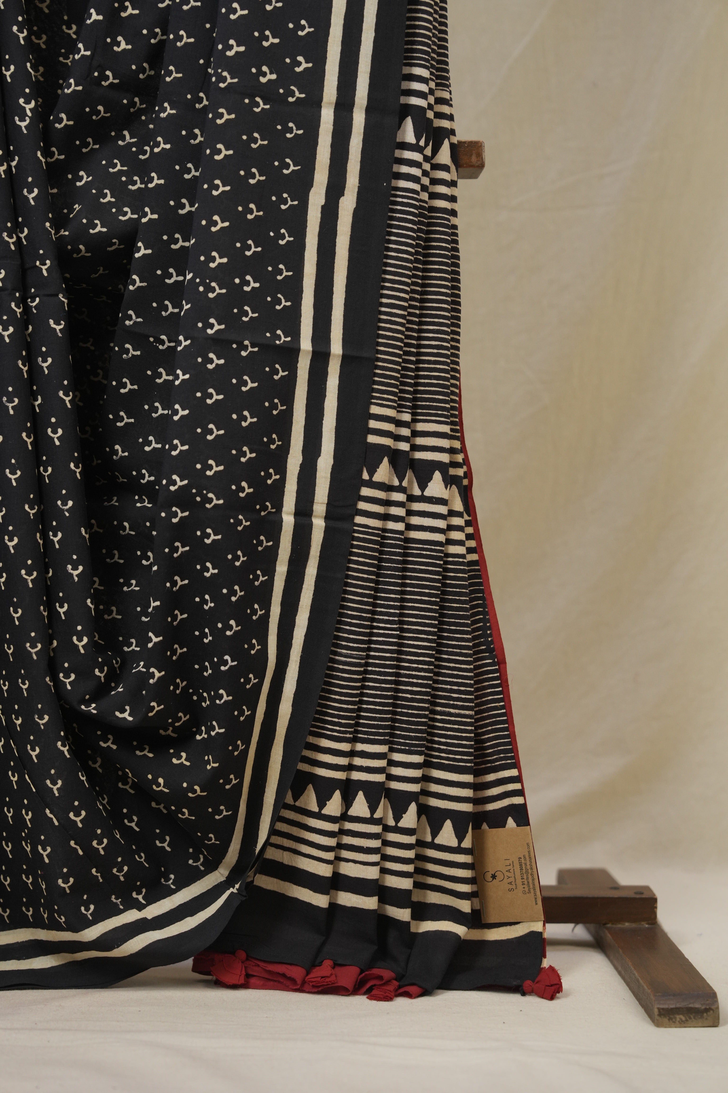 Black HBP Cotton Saree- SRBCS3270