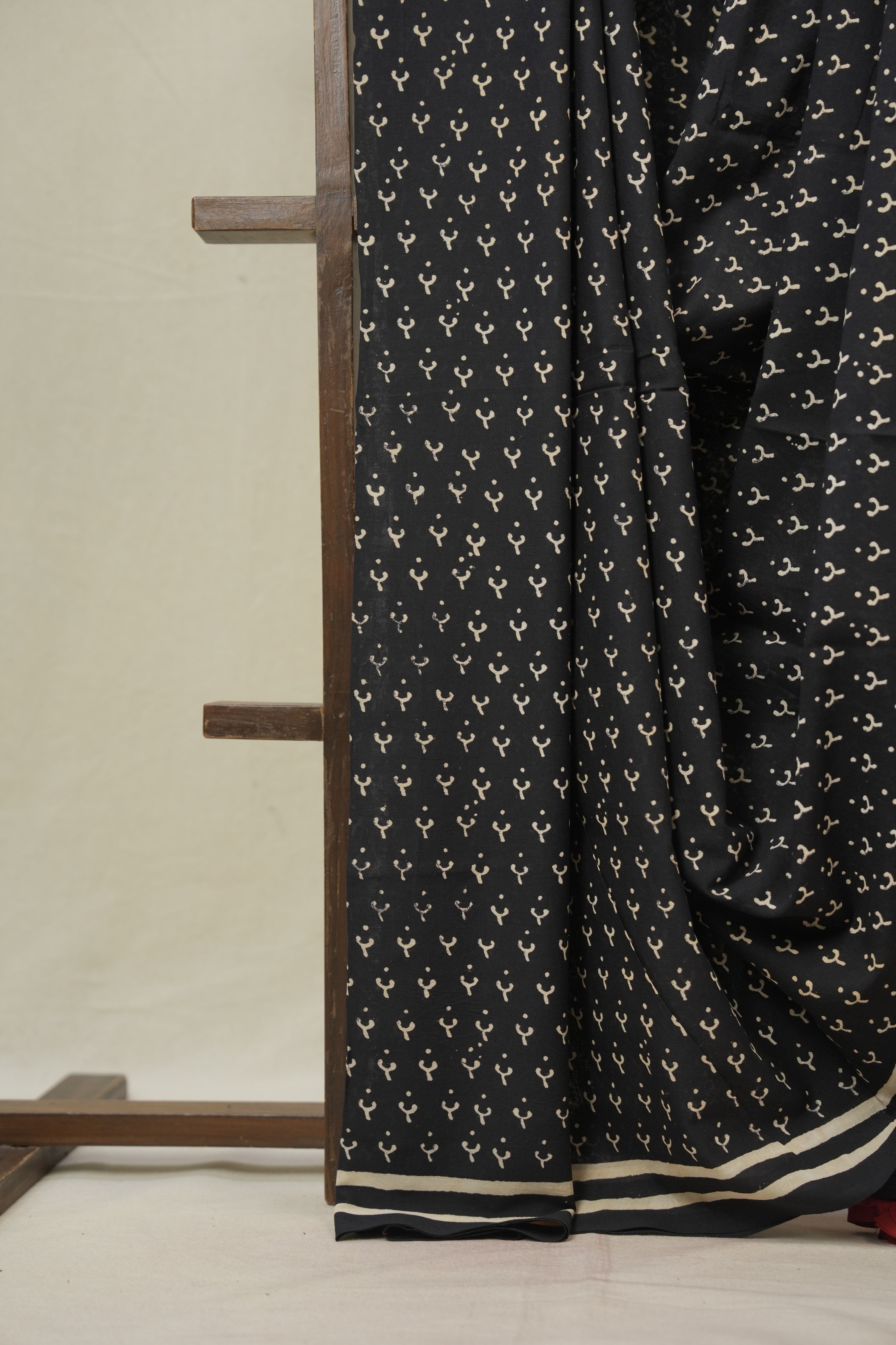 Black HBP Cotton Saree- SRBCS3270