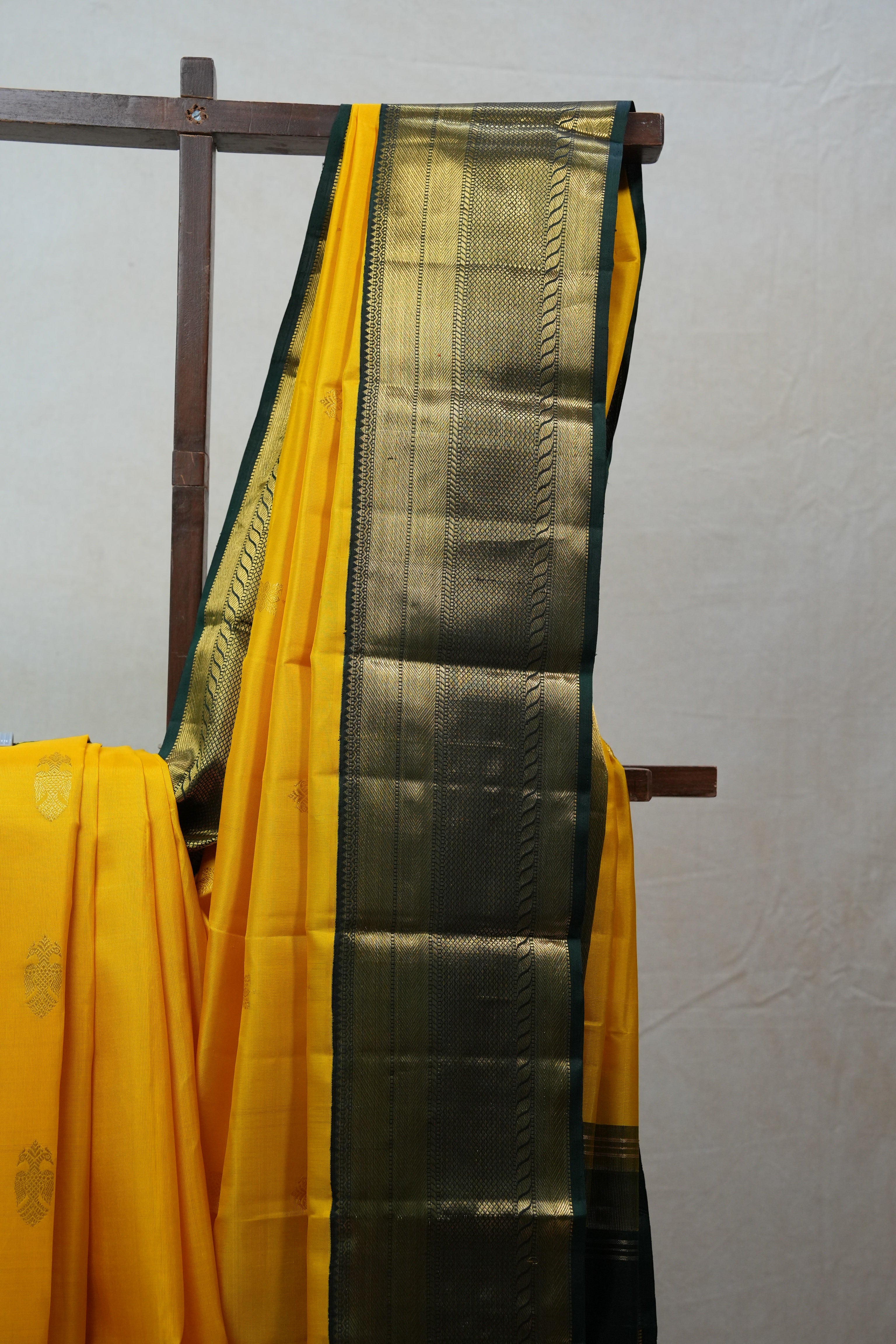 Yellow Kanjeevaram Silk Saree - SRYKSS904