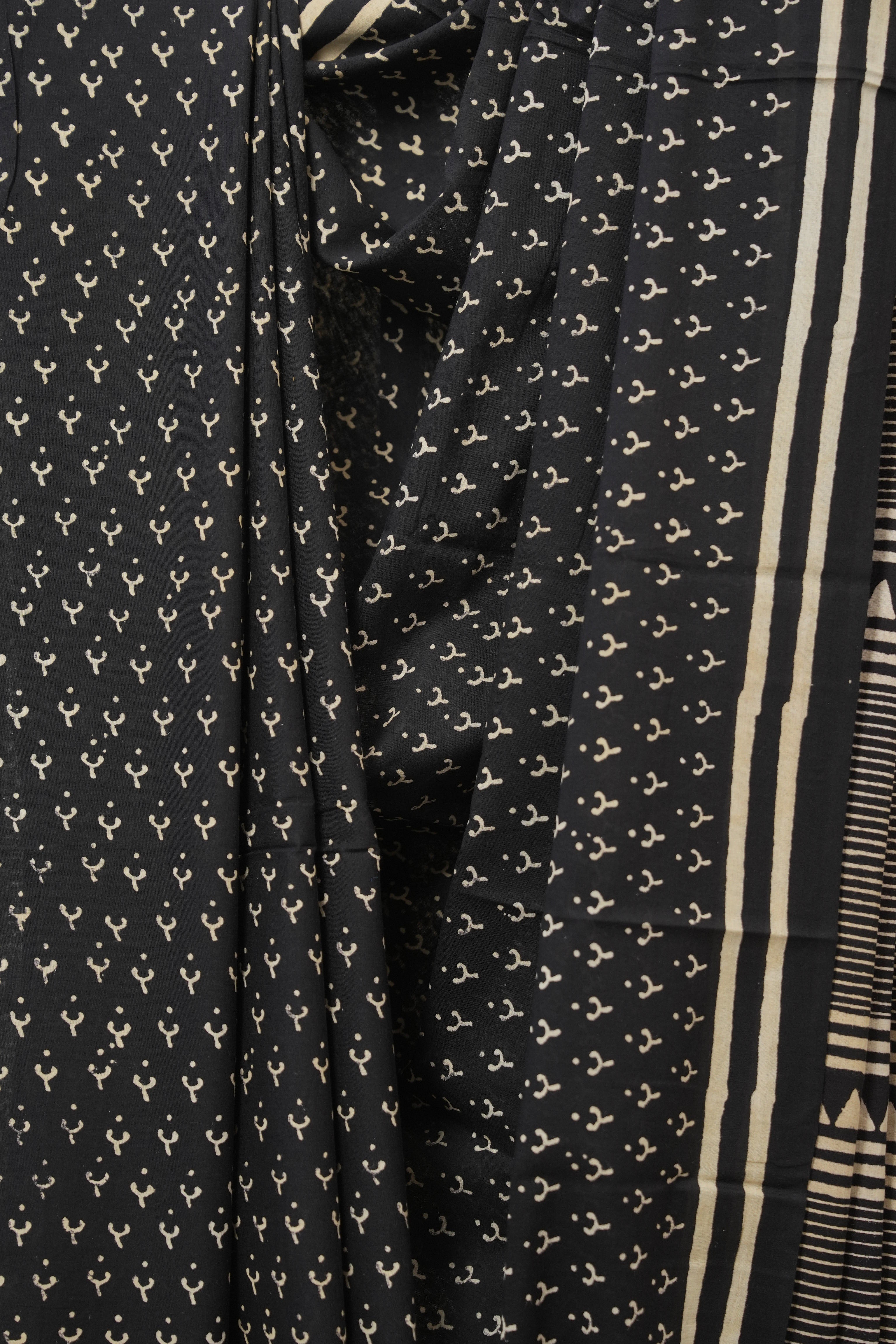 Black HBP Cotton Saree- SRBCS3270