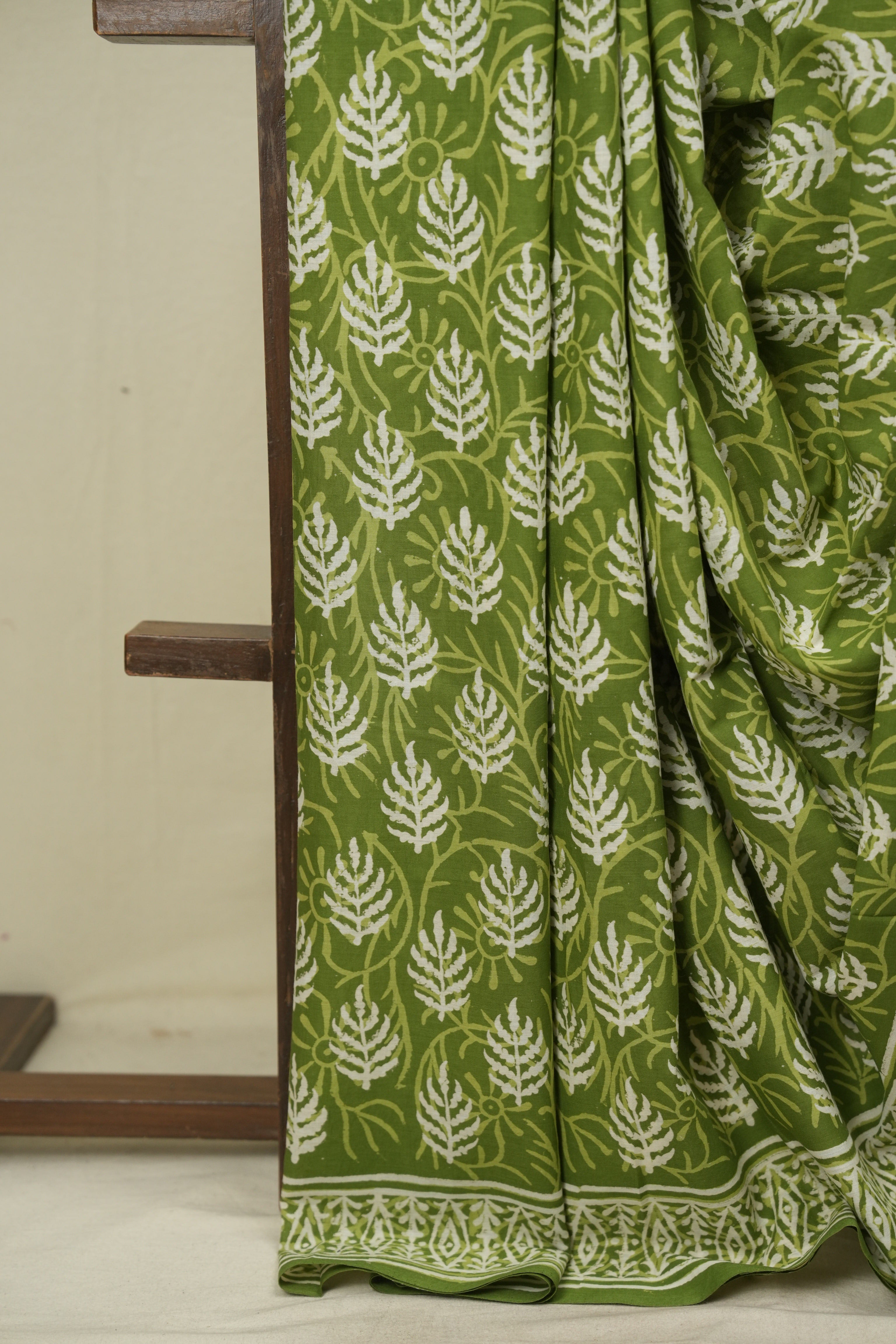 Parrot Green HBP Cotton Saree - SRPGCS3641
