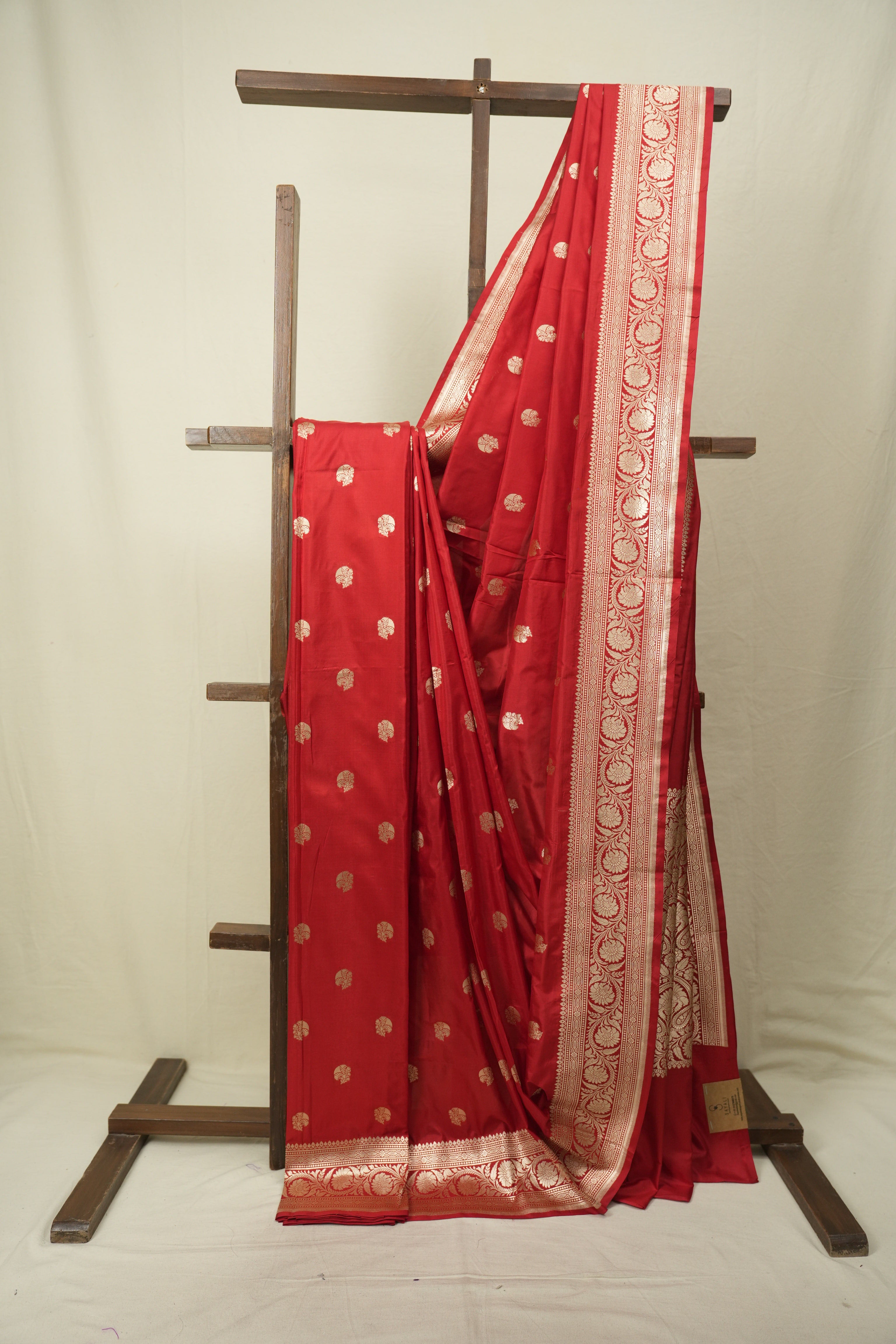 Red Banarasi Silk Saree - SRRBSS960