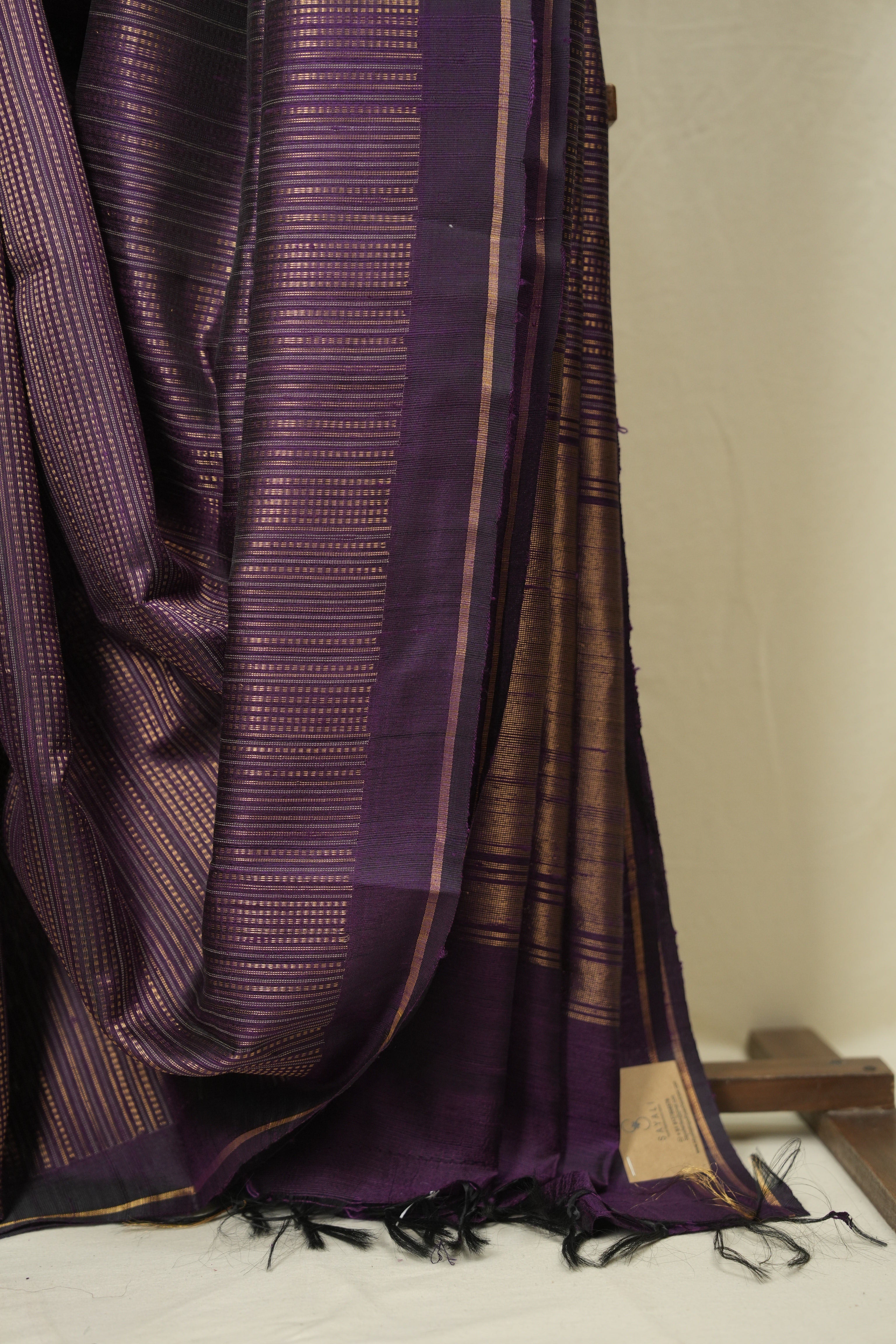Deep Purple Raw Silk Saree - SRDPRSS1029
