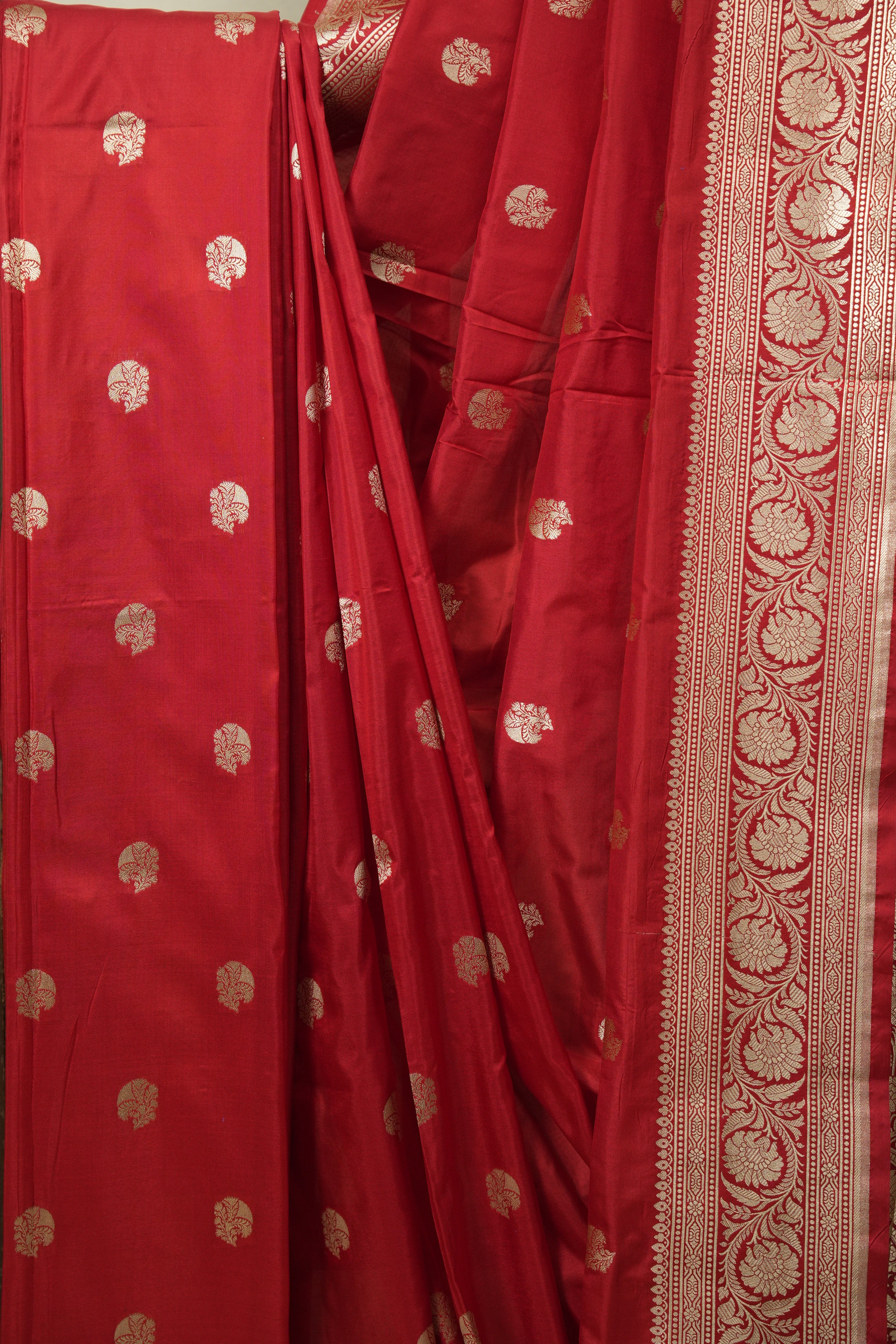 Red Banarasi Silk Saree - SRRBSS960