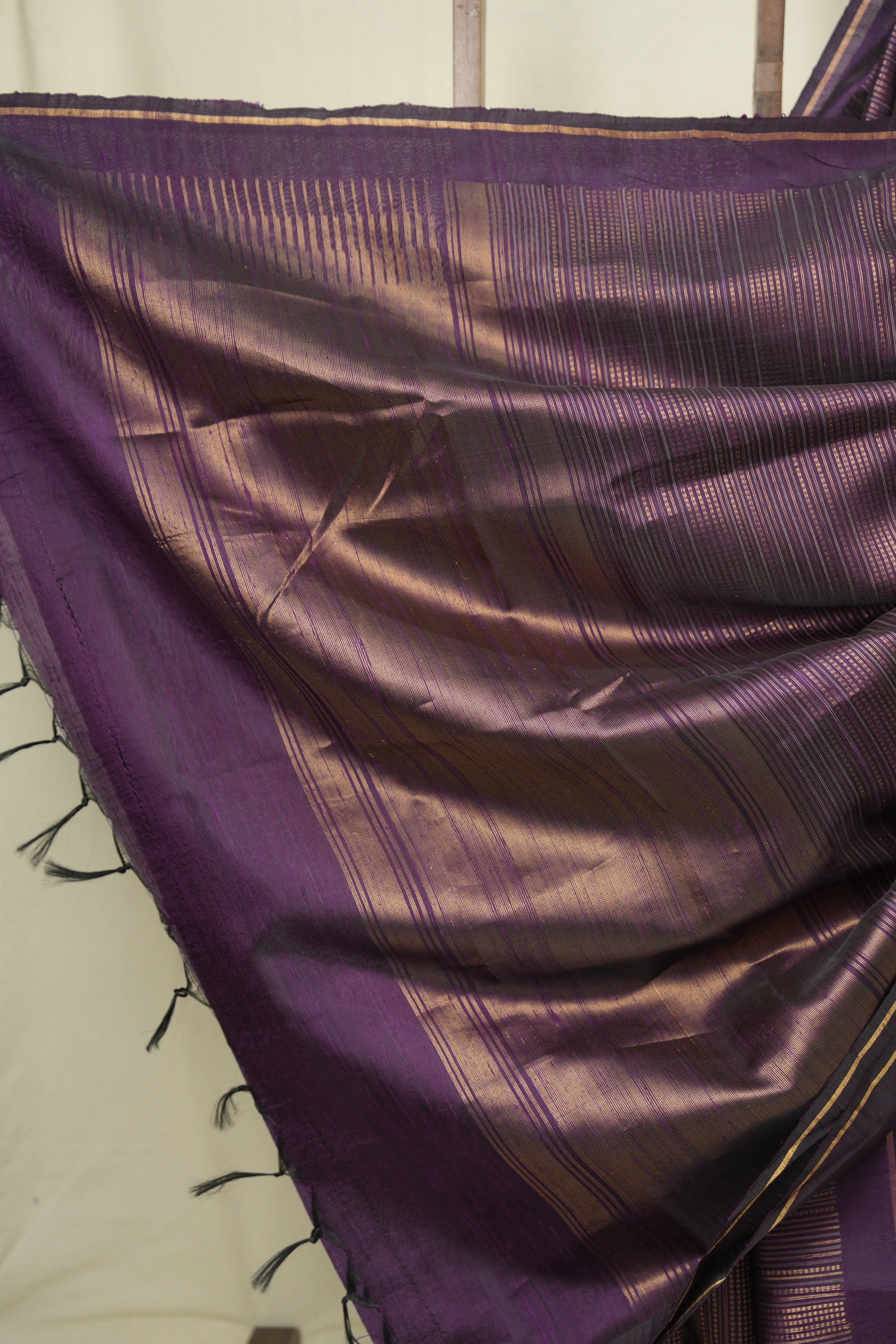 Deep Purple Raw Silk Saree - SRDPRSS1029