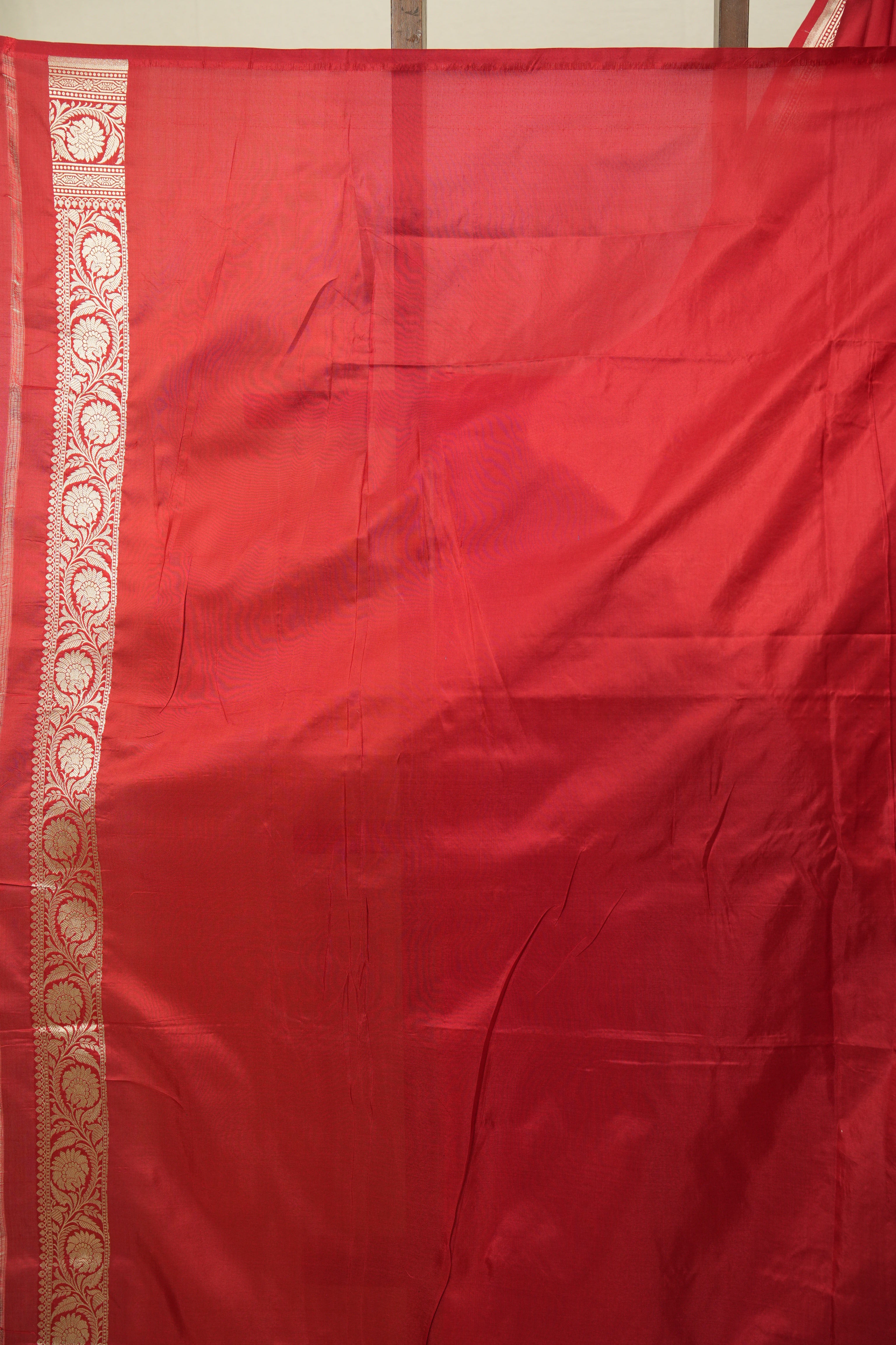 Red Banarasi Silk Saree - SRRBSS960