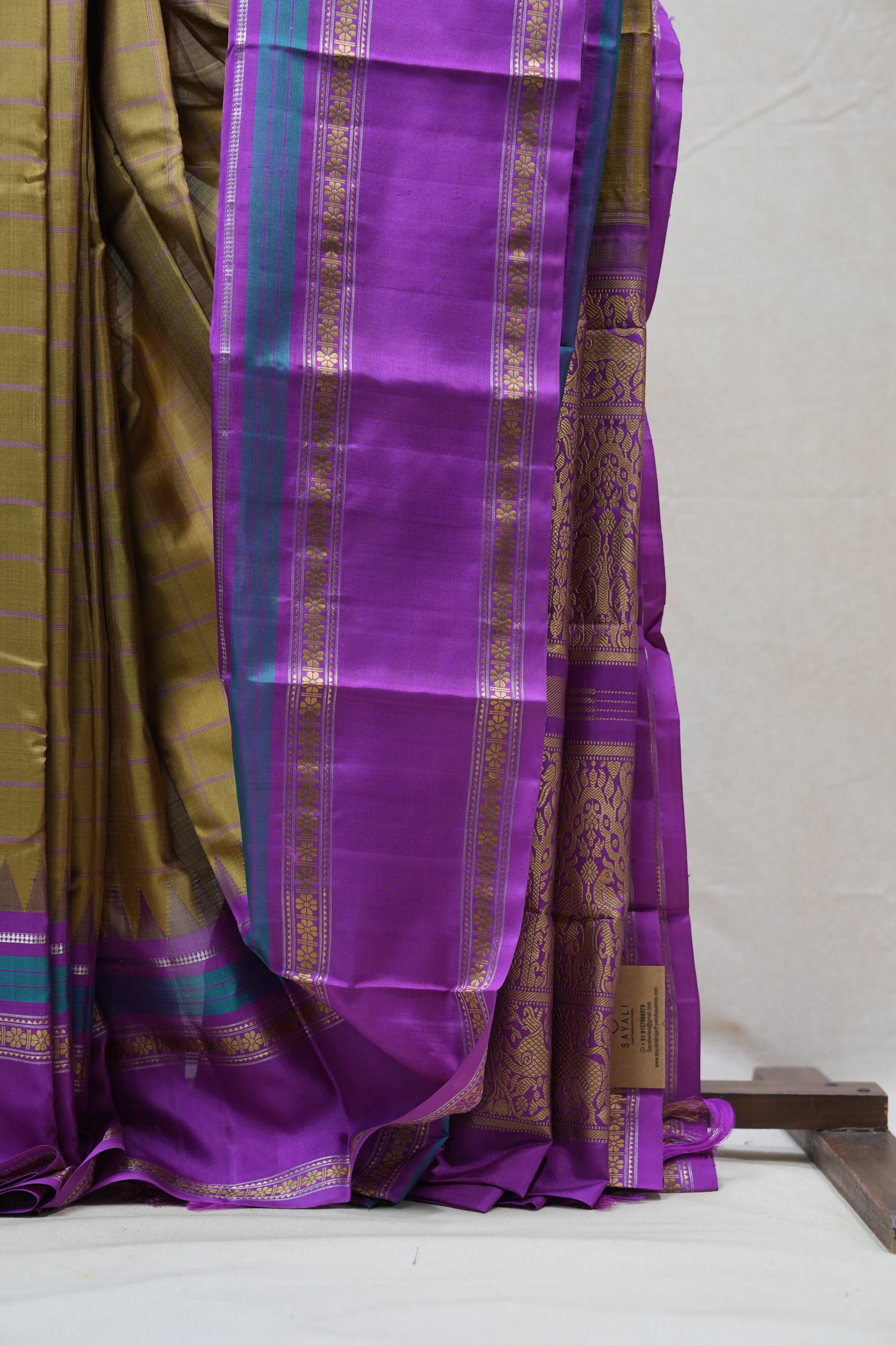 Moss Green Kanjeevaram Silk Saree - SRMGKSS865