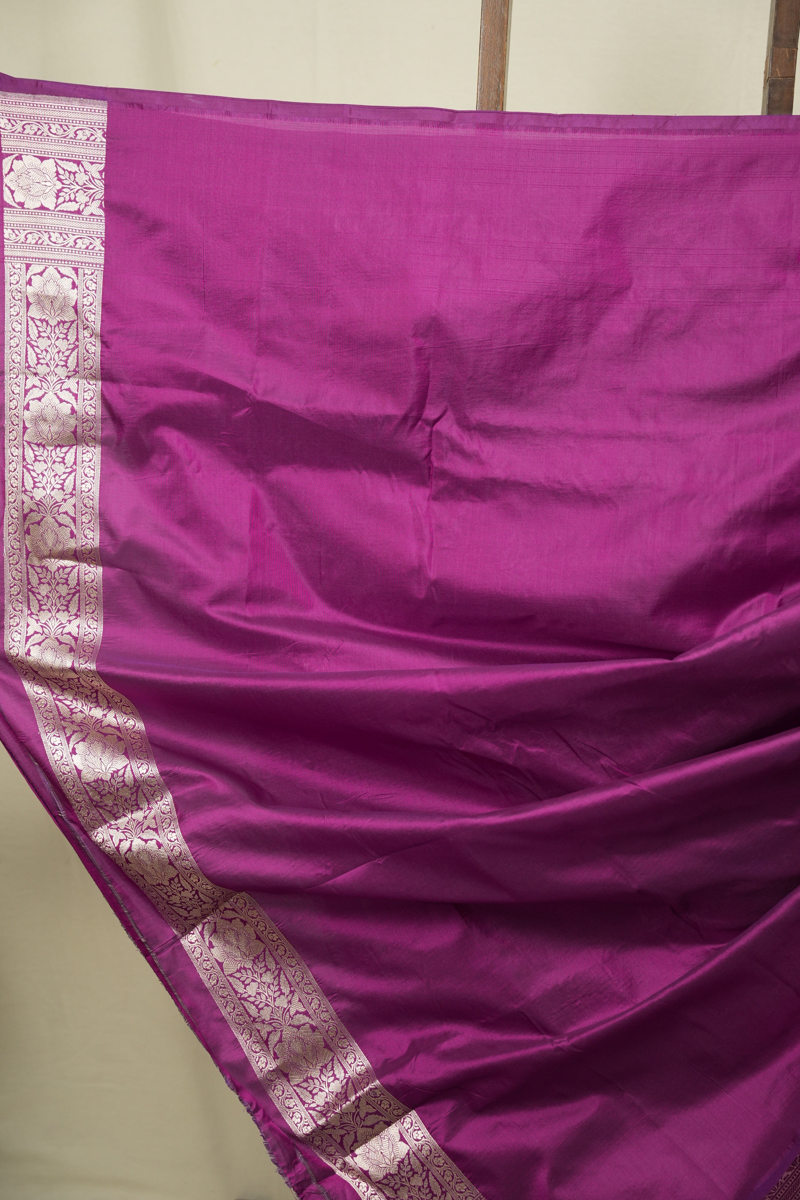 Magenta Banarasi Silk Saree - SRMBSS961