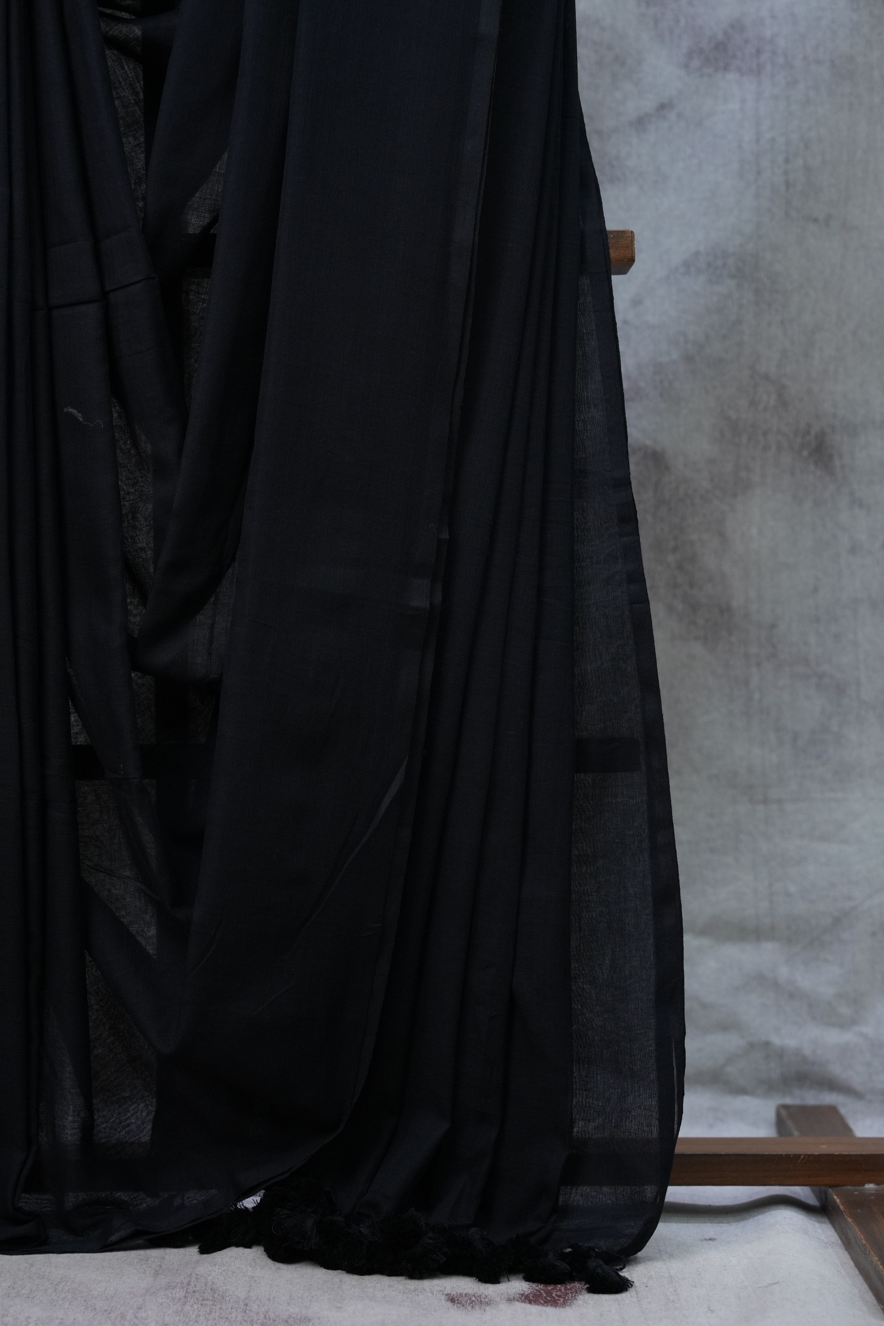 Black Mul Cotton Saree-SRBMCS5