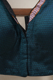 Rama Green Sleeveless Khun V-Neck Blouse With Border - SRRGKB02