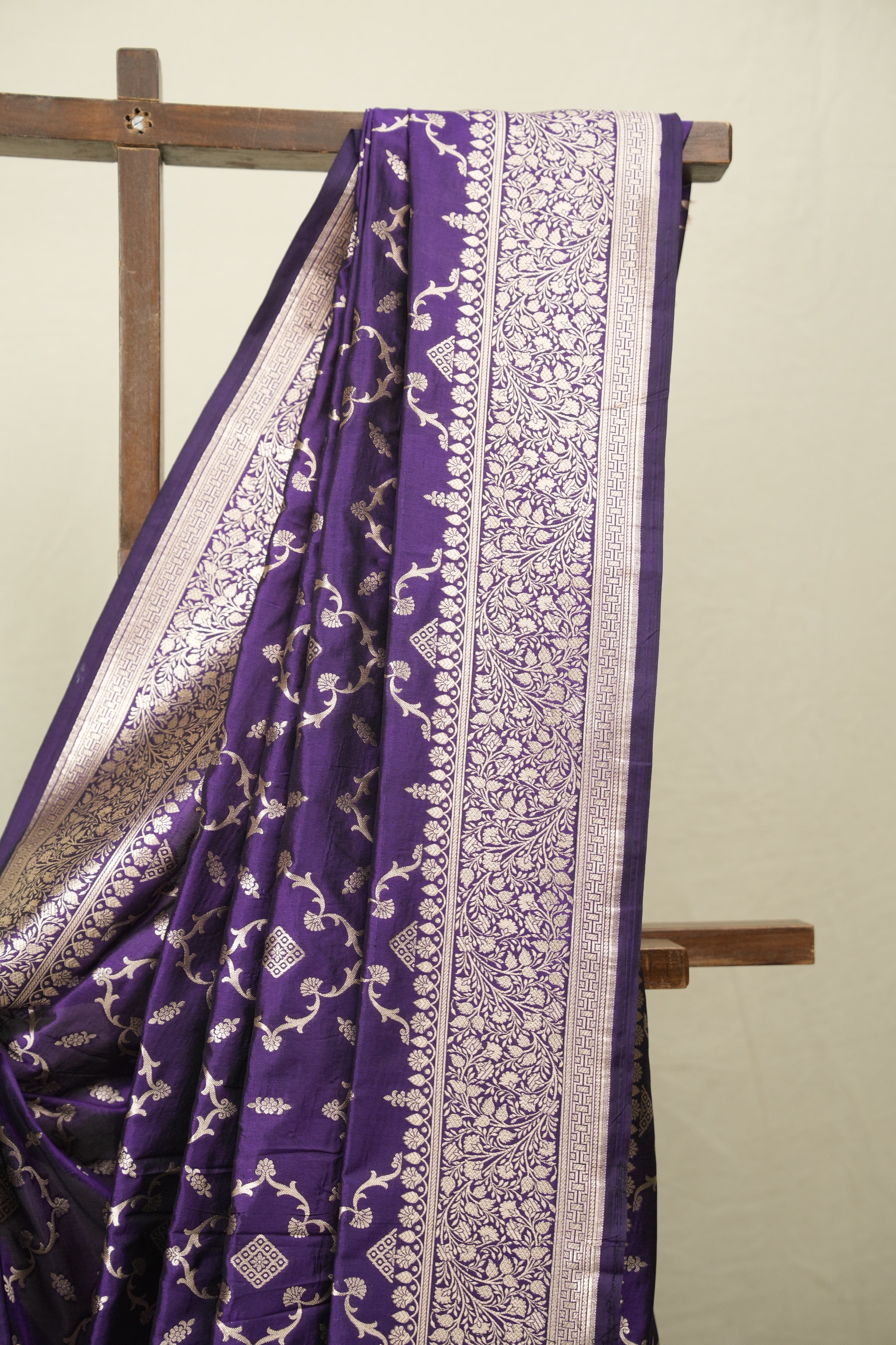 Deep Purple Banarasi Silk Saree - SRDPBSS962