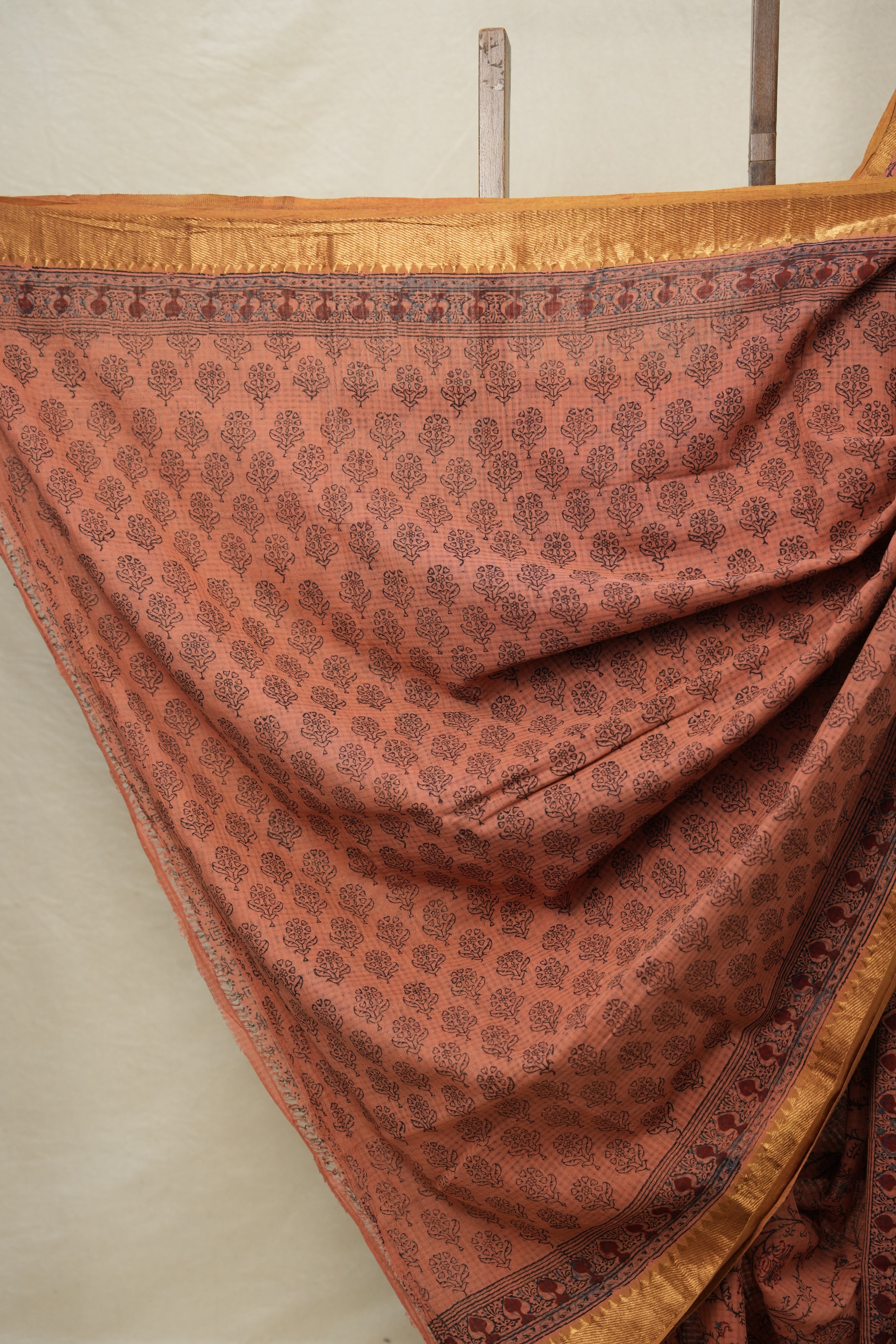 Orange HBP Mangalgiri Cotton Saree - SROHMCS024